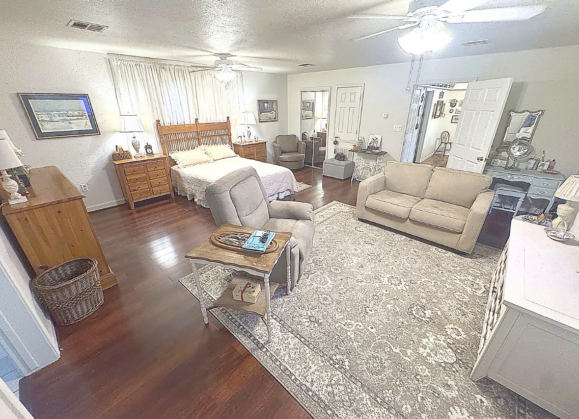 7302 Treewater Drive Property Photo 15