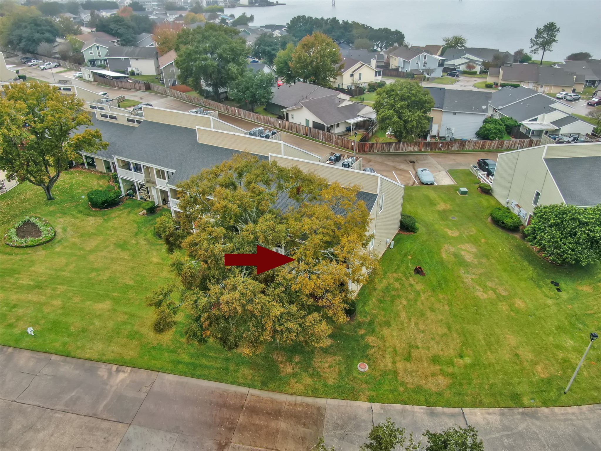 132 April Point Drive S Property Photo 46