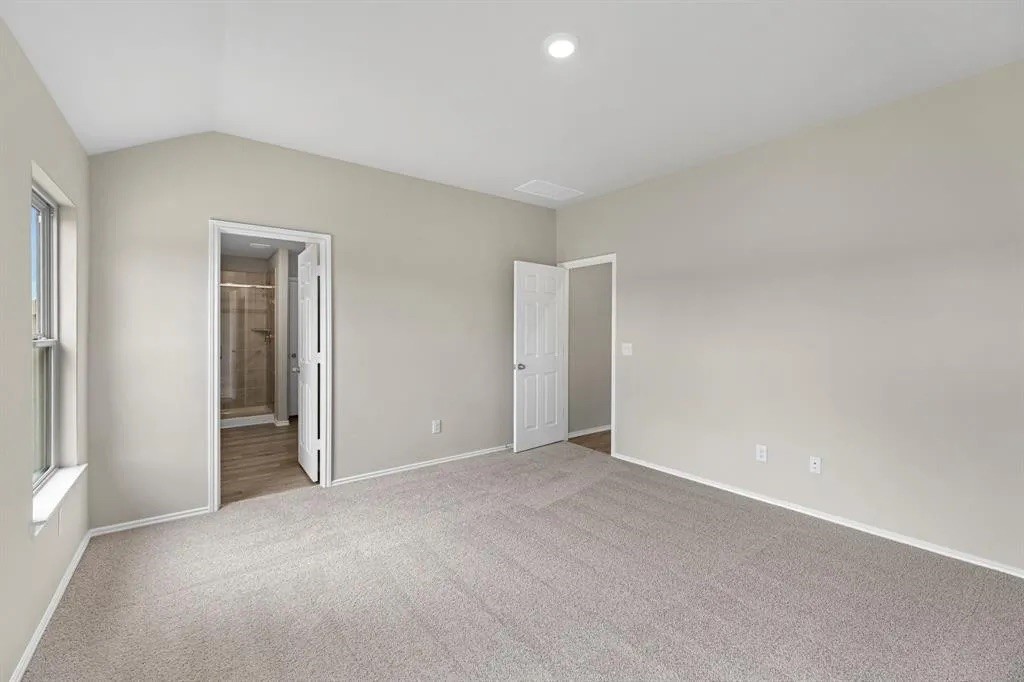 8213 Red Spruce Street Property Photo 8