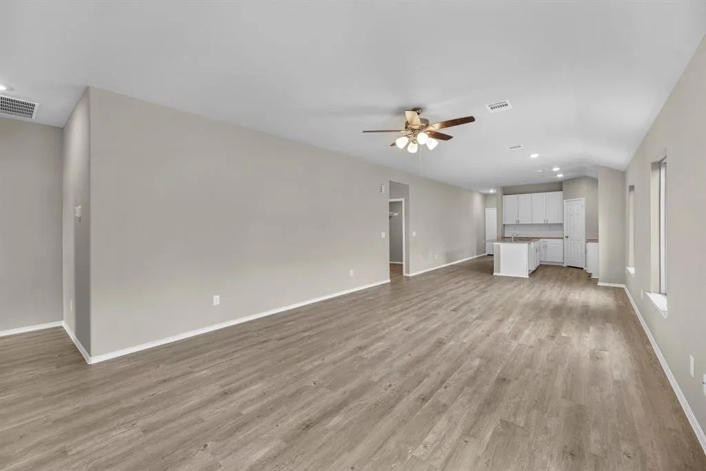 8213 Red Spruce Street Property Photo 20