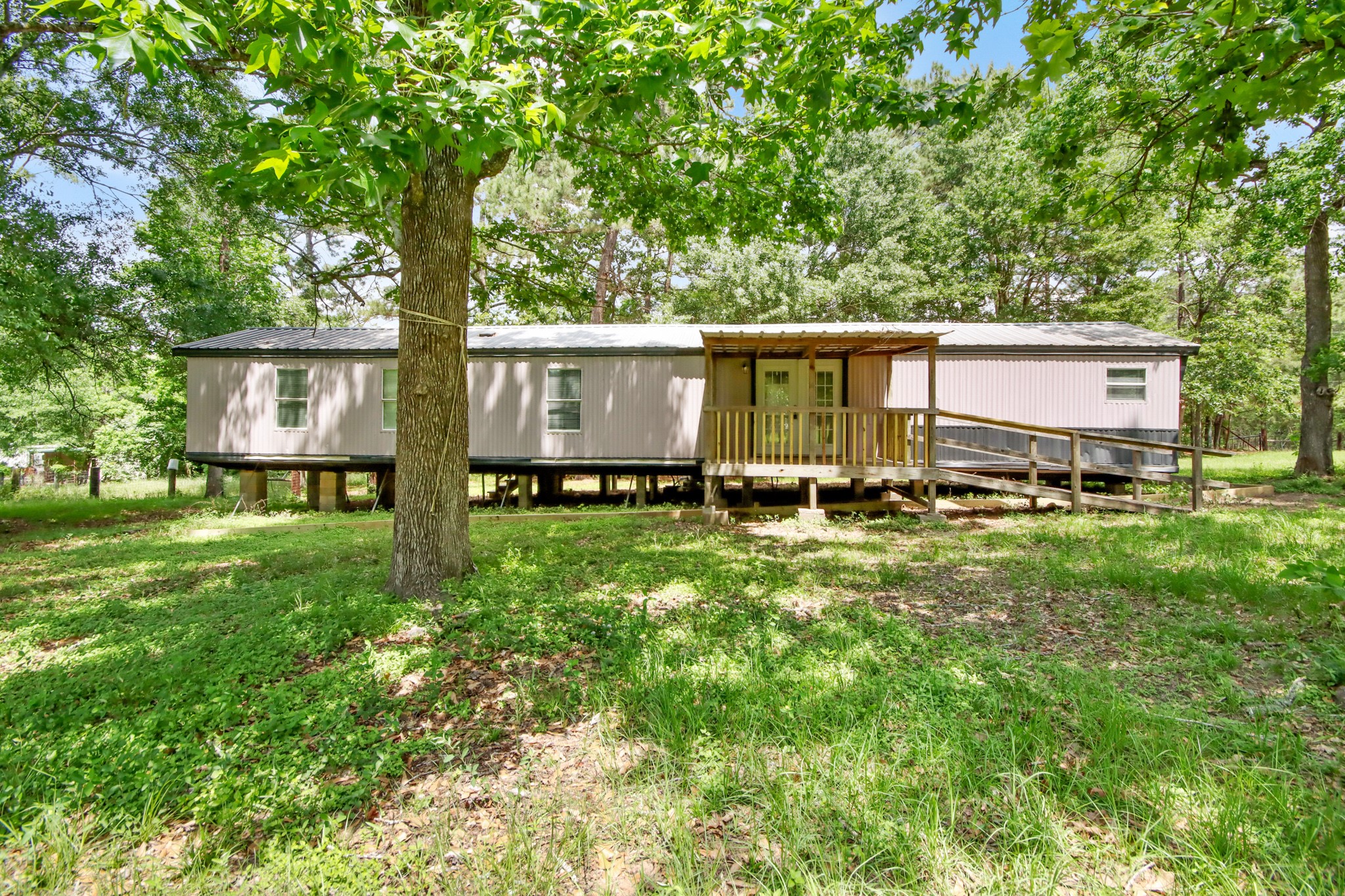 25494 Deepwood Drive B Property Photo 1