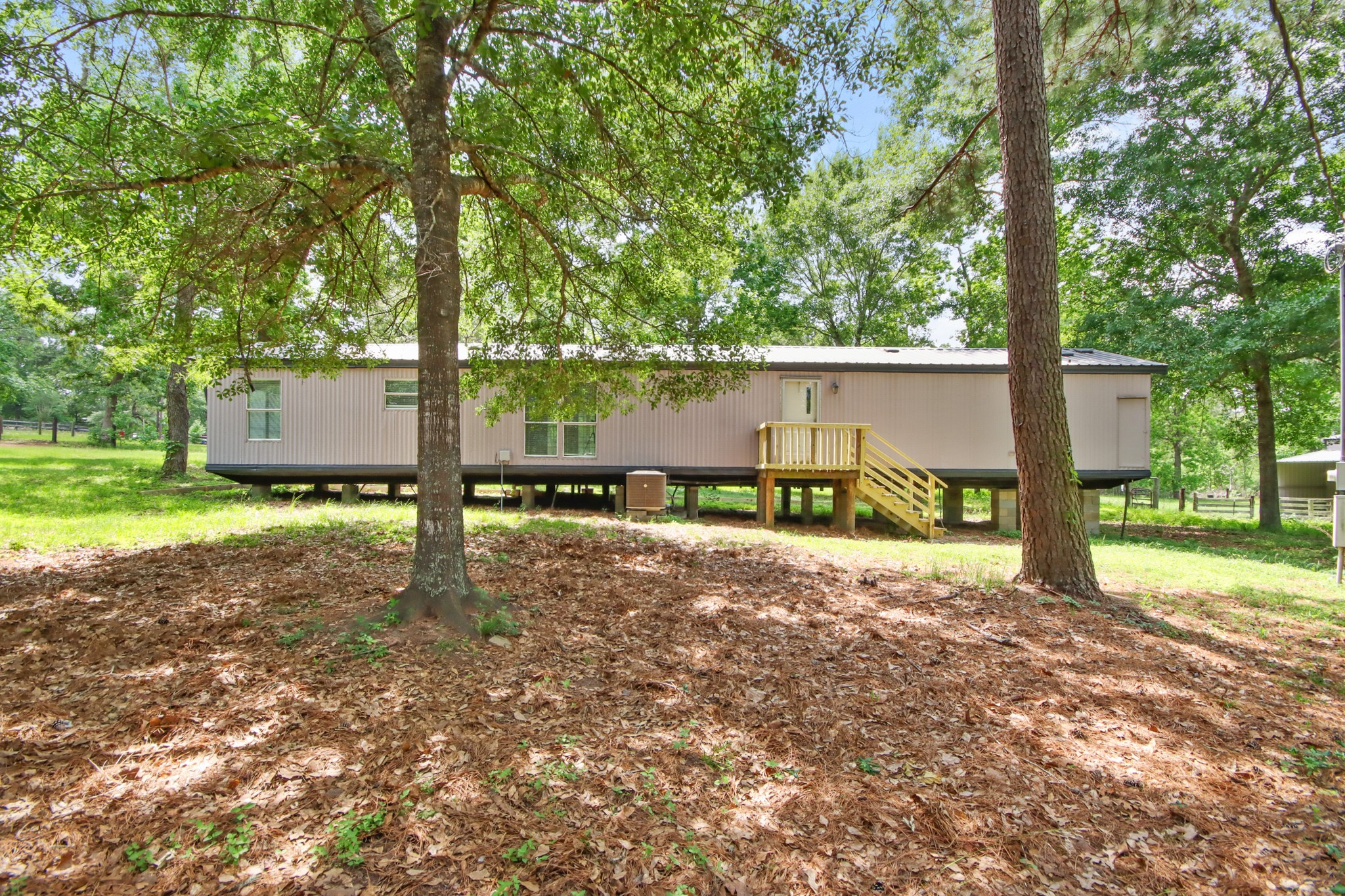 25494 Deepwood Drive B Property Photo 4