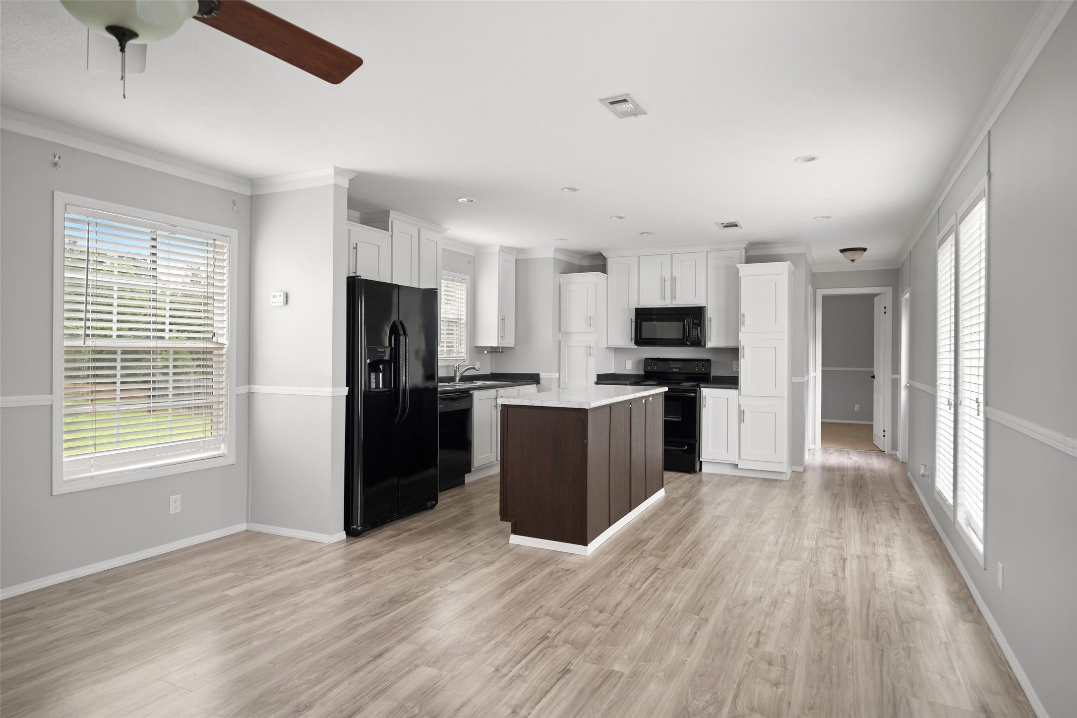 9144 Hensarling Lane Property Photo 3