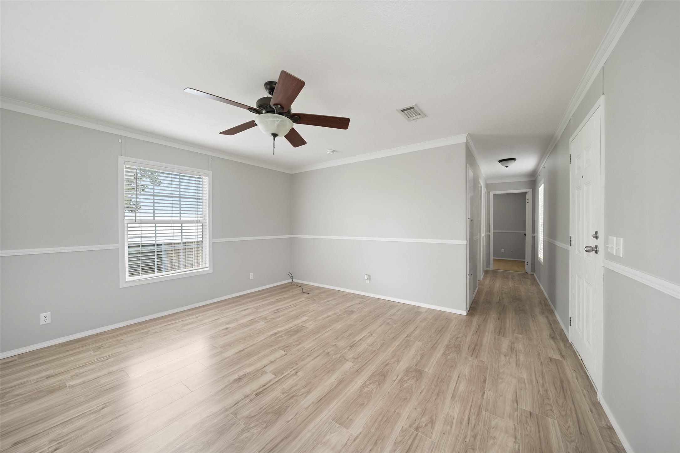 9144 Hensarling Lane Property Photo 6