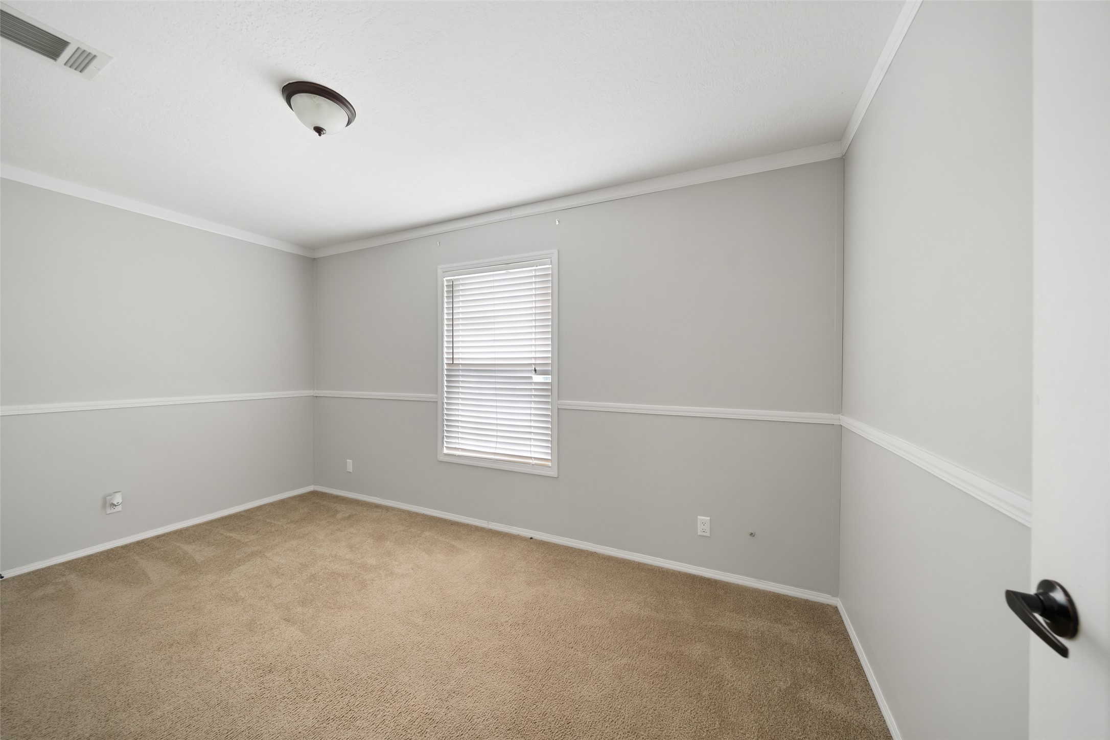 9144 Hensarling Lane Property Photo 7
