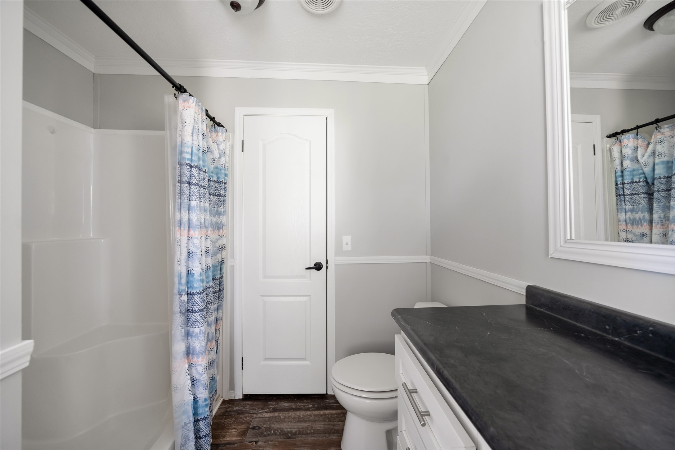 9144 Hensarling Lane Property Photo 12
