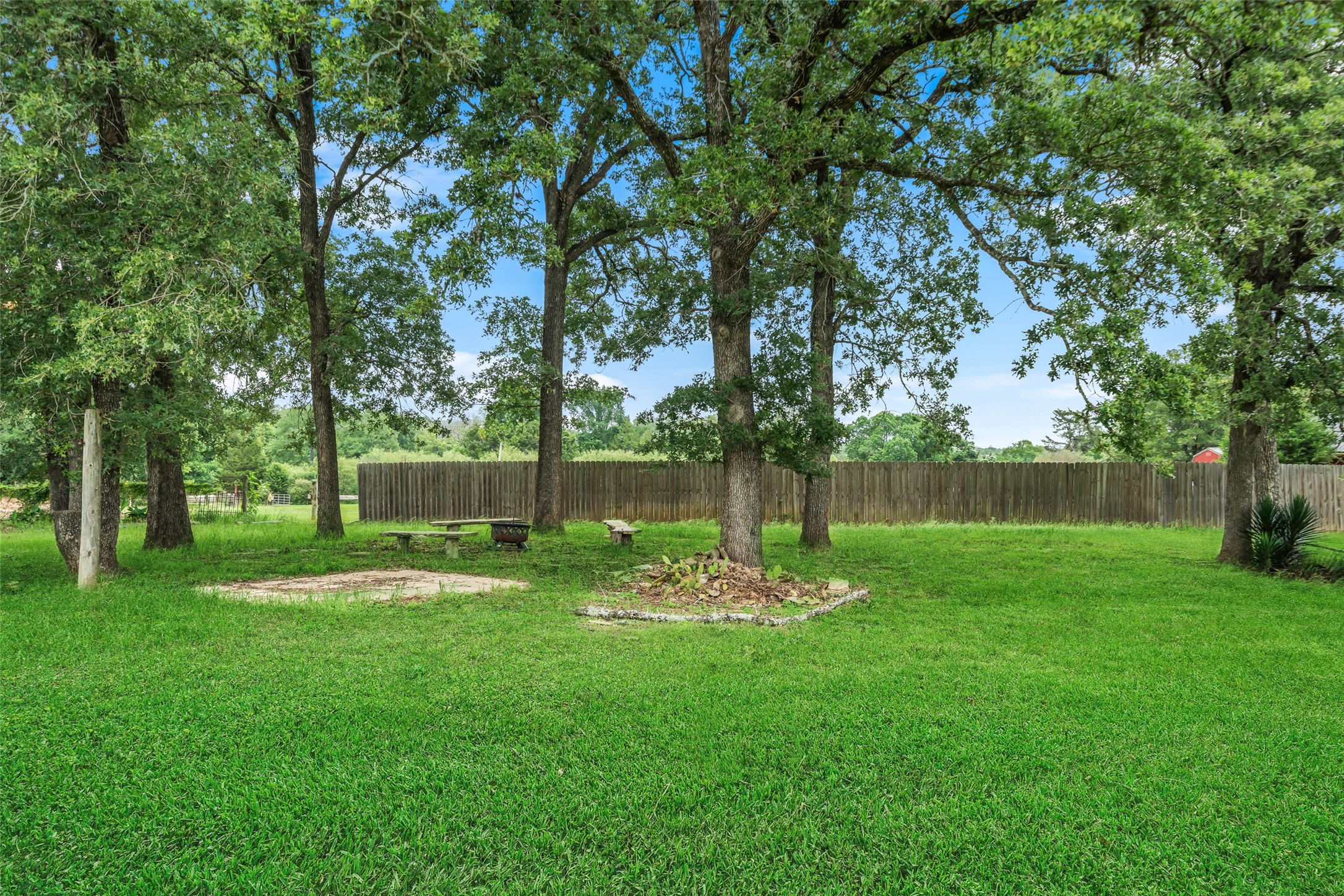 9144 Hensarling Lane Property Photo 14
