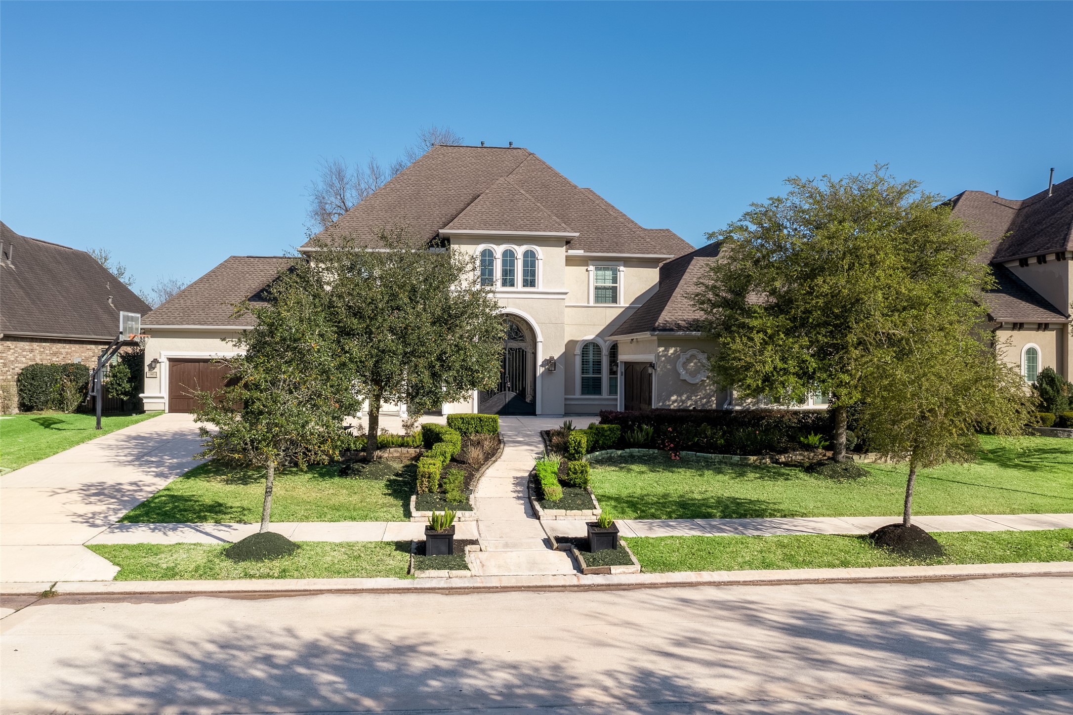 9407 Fox Bend Lane Property Photo 1