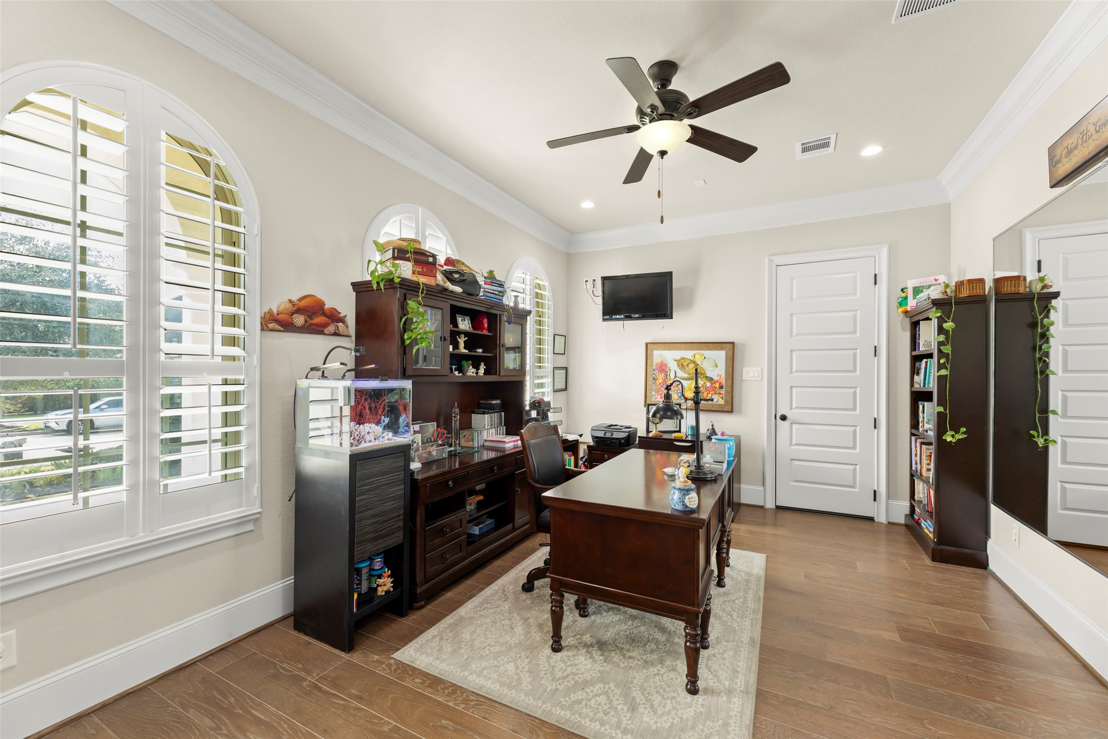 9407 Fox Bend Lane Property Photo 3
