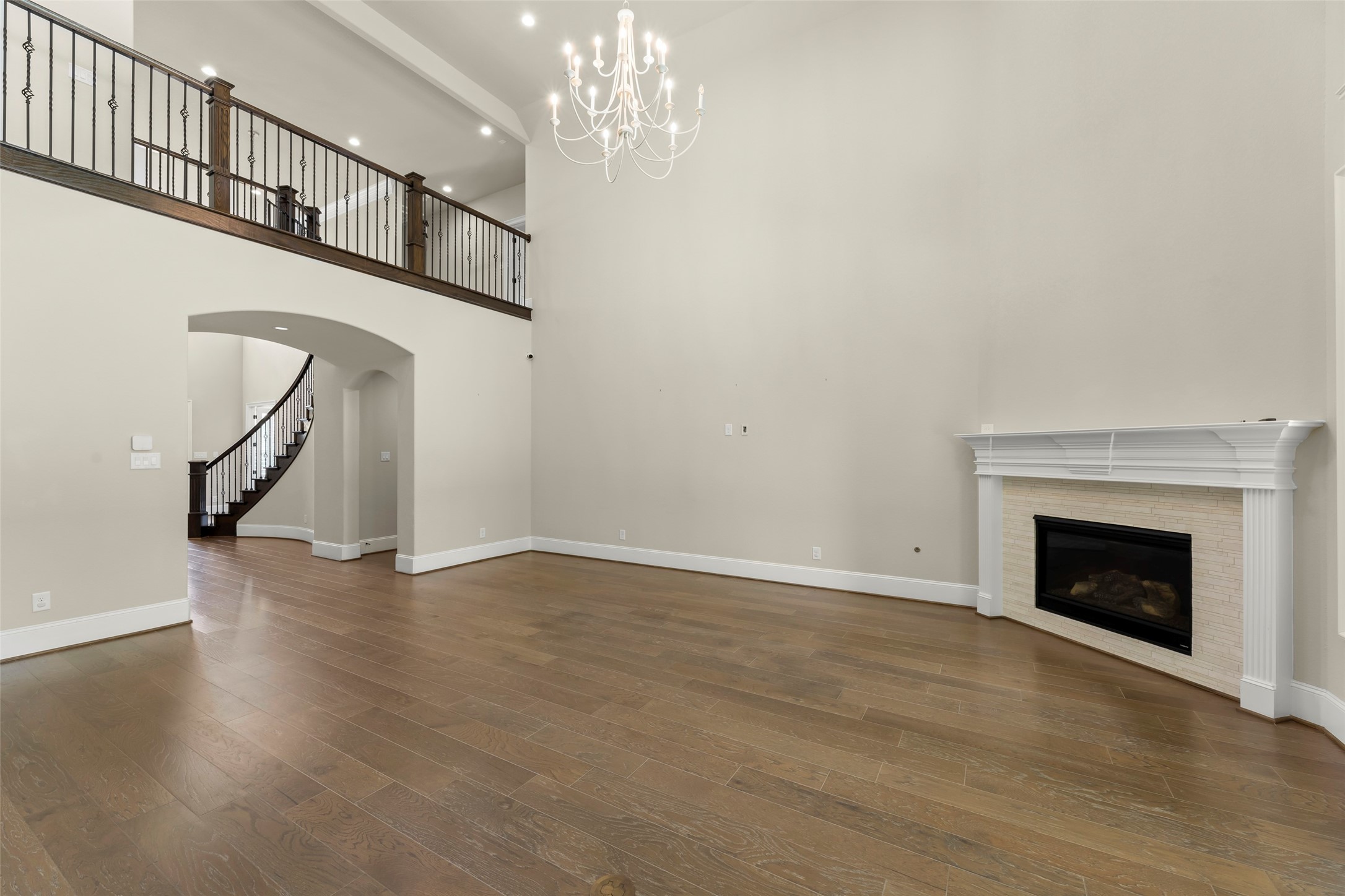 9407 Fox Bend Lane Property Photo 7