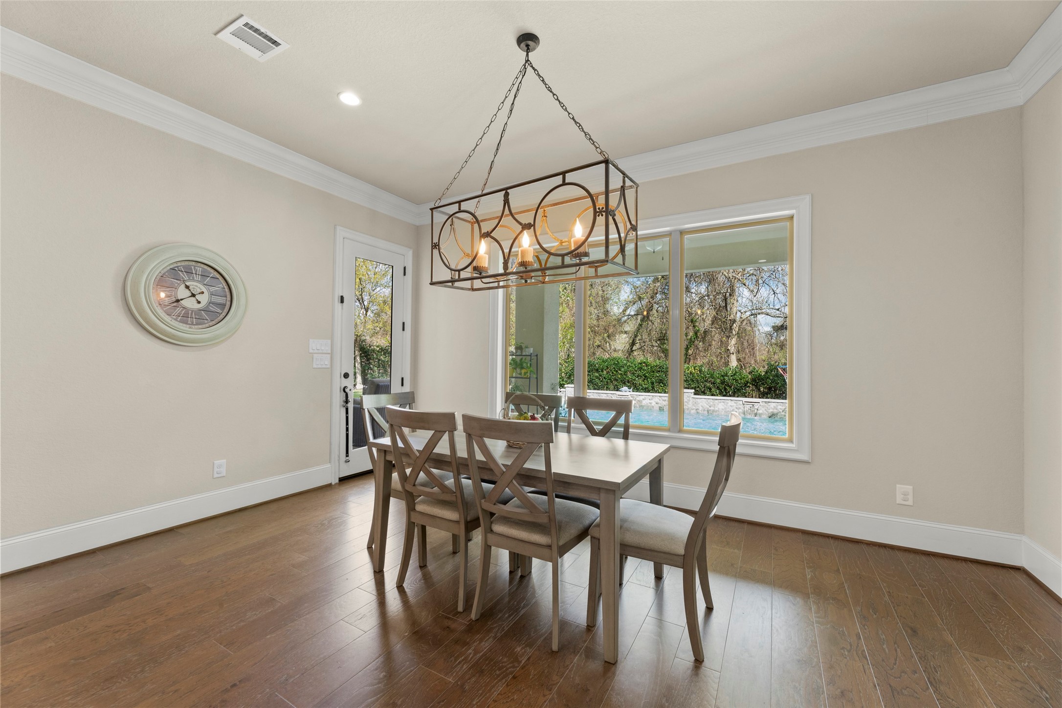 9407 Fox Bend Lane Property Photo 13