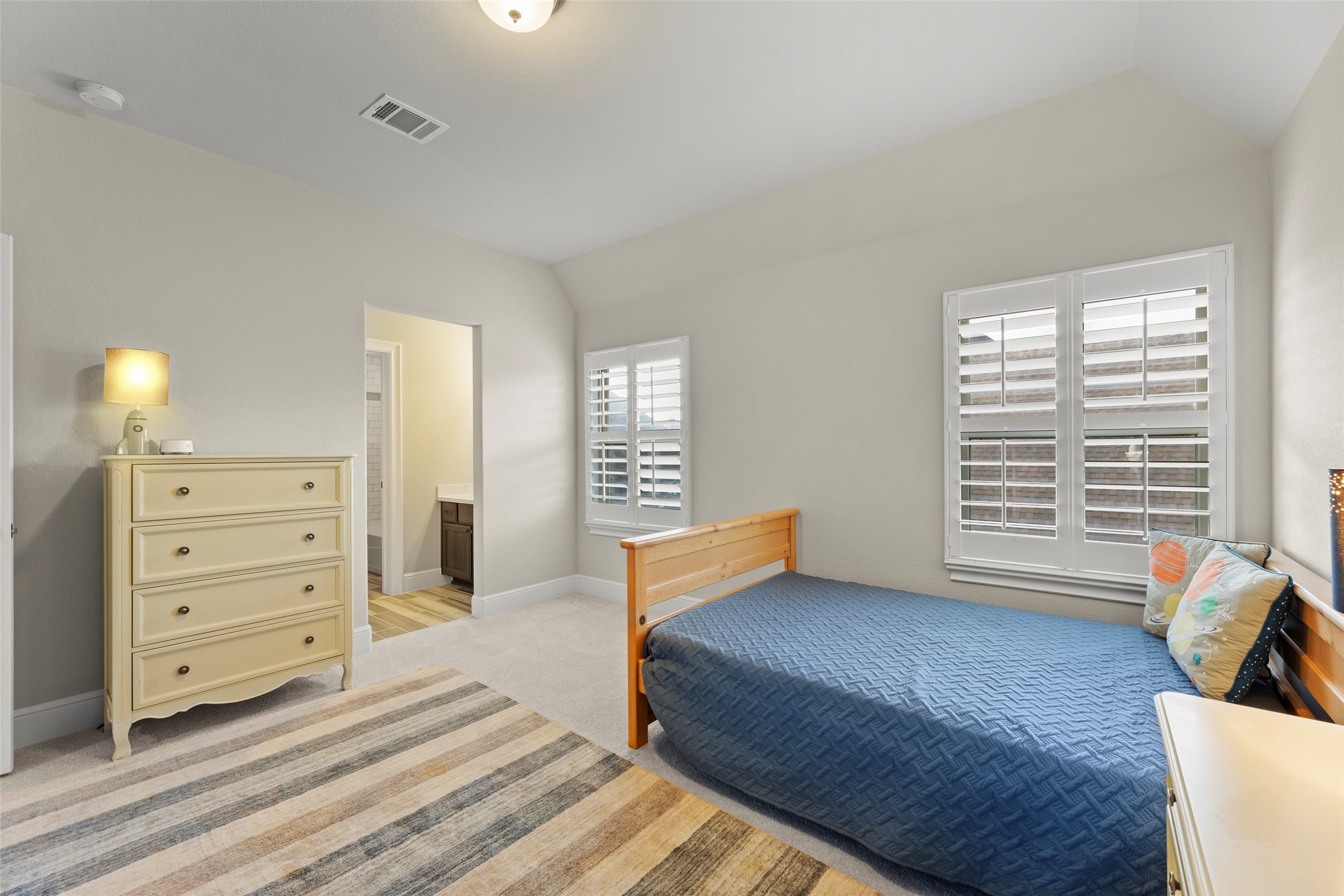 9407 Fox Bend Lane Property Photo 31