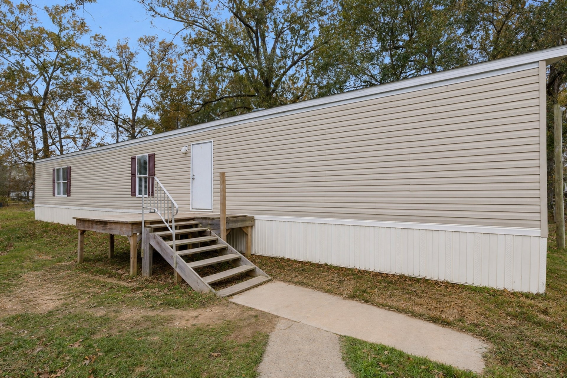 27546 Spanish Oaks Drive Property Photo 10