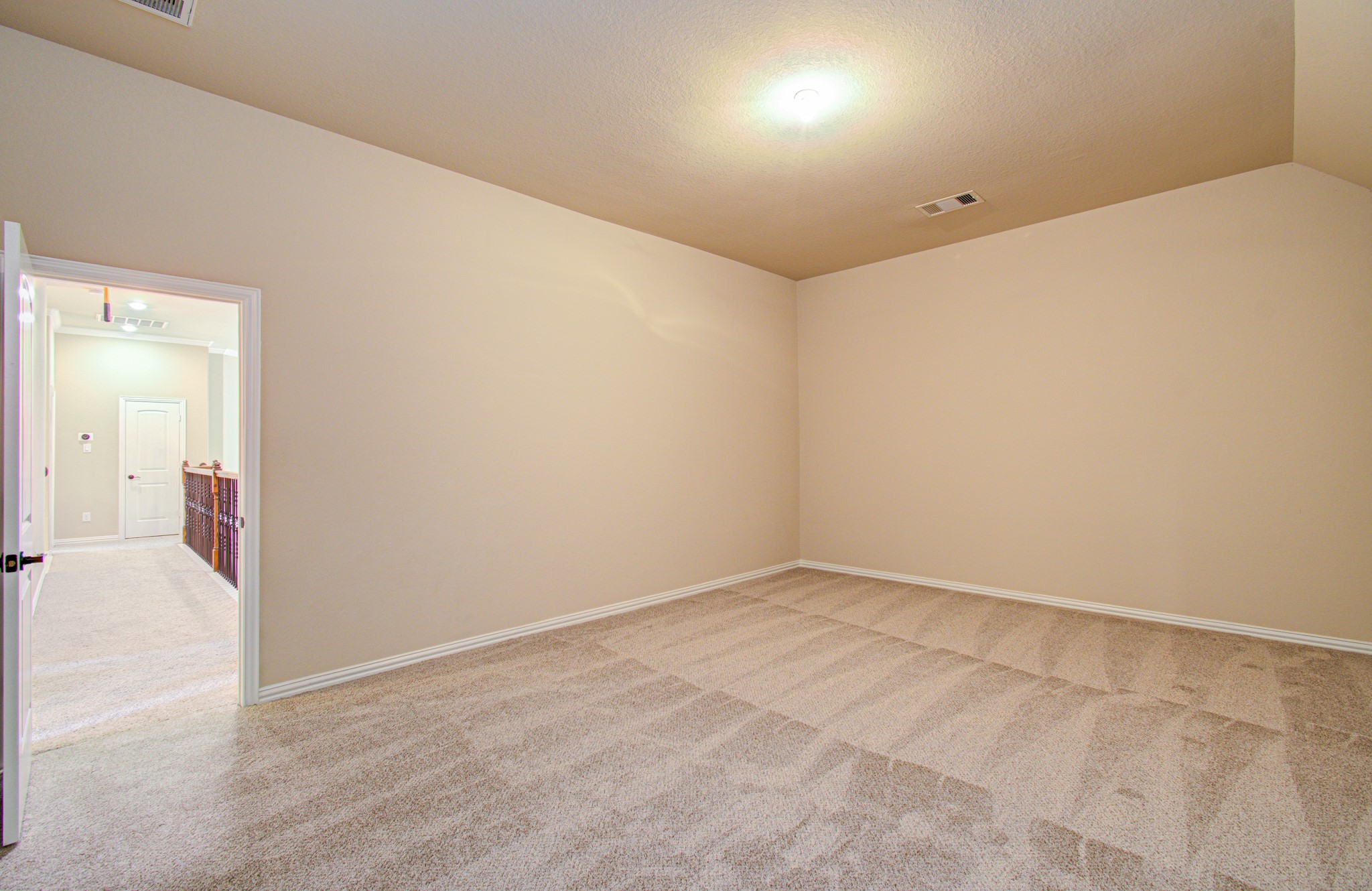 15427 Dundas Drive Property Photo 22
