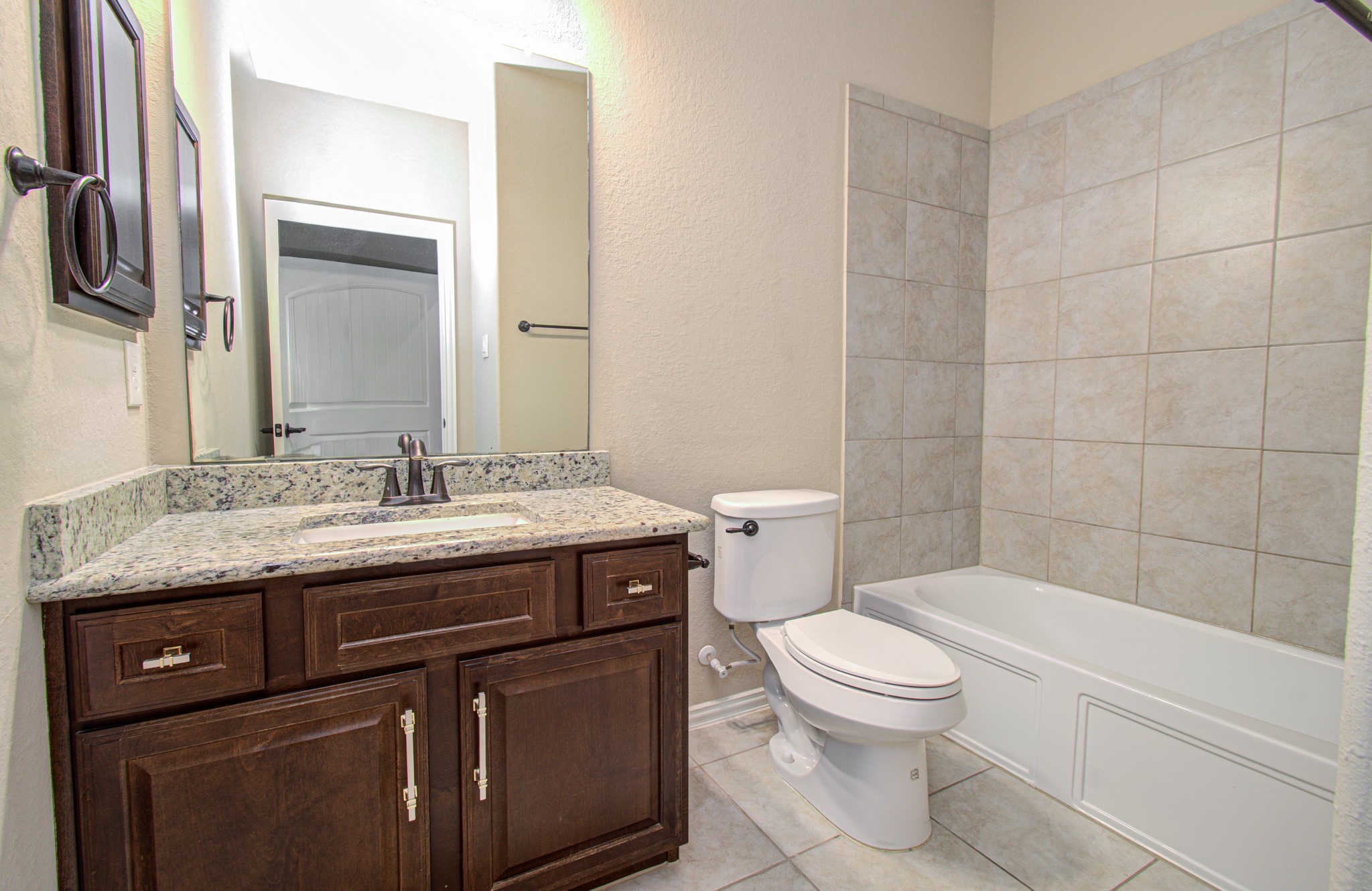 15427 Dundas Drive Property Photo 32