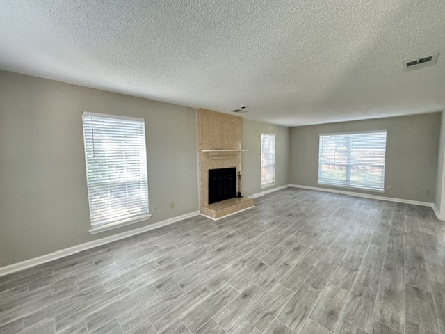 3043 Mosby Drive Property Photo 5