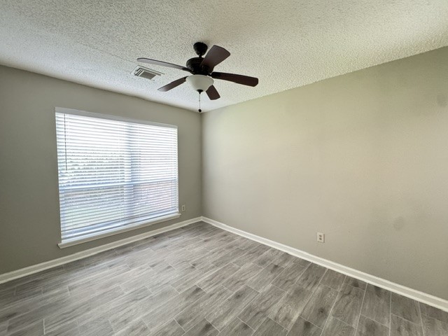 3043 Mosby Drive Property Photo 7