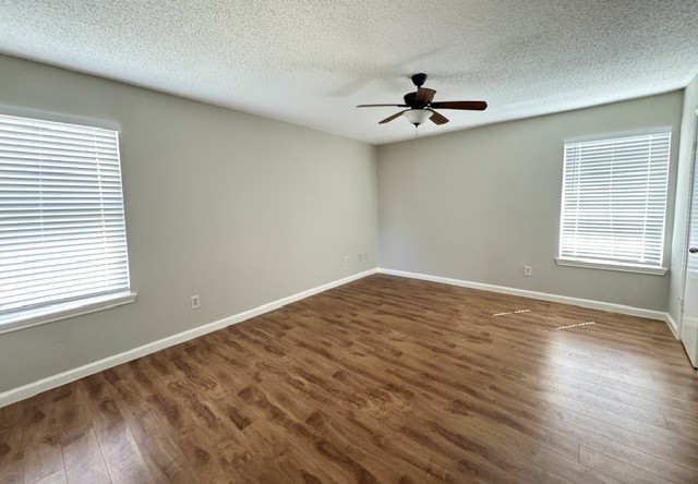 3043 Mosby Drive Property Photo 14