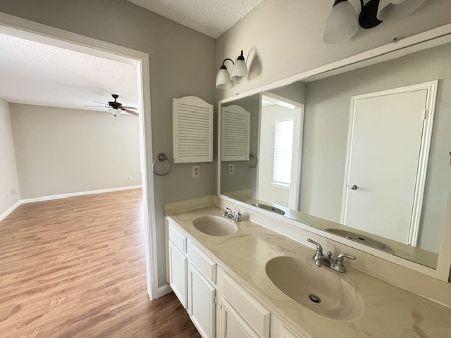 3043 Mosby Drive Property Photo 15