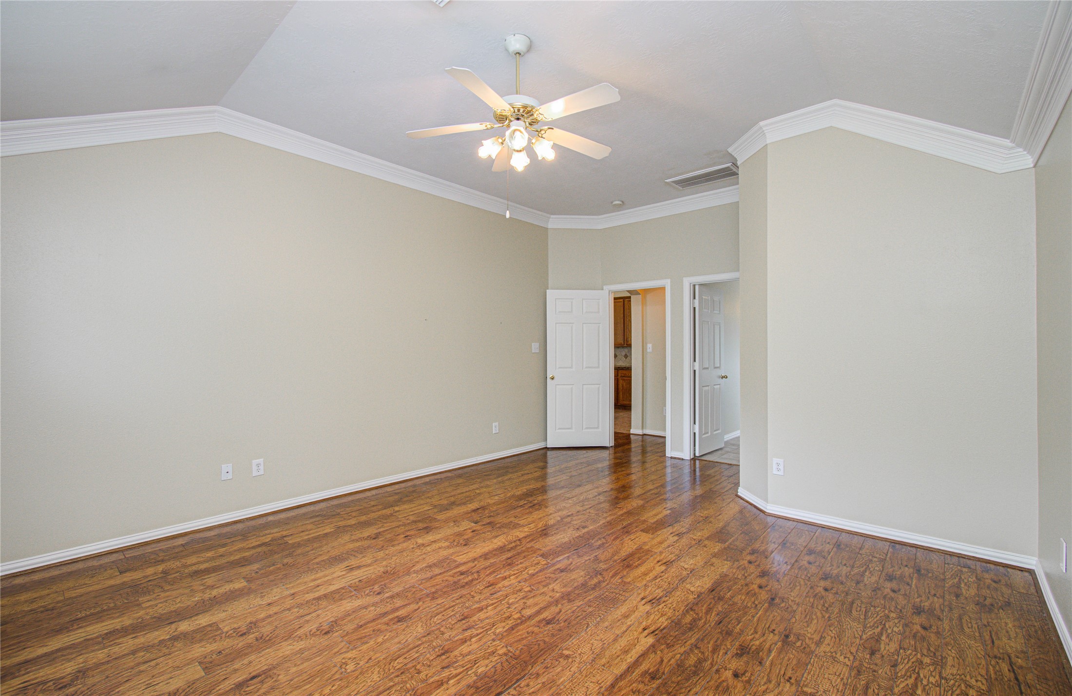 18223 Heathridge Lane Property Photo 35