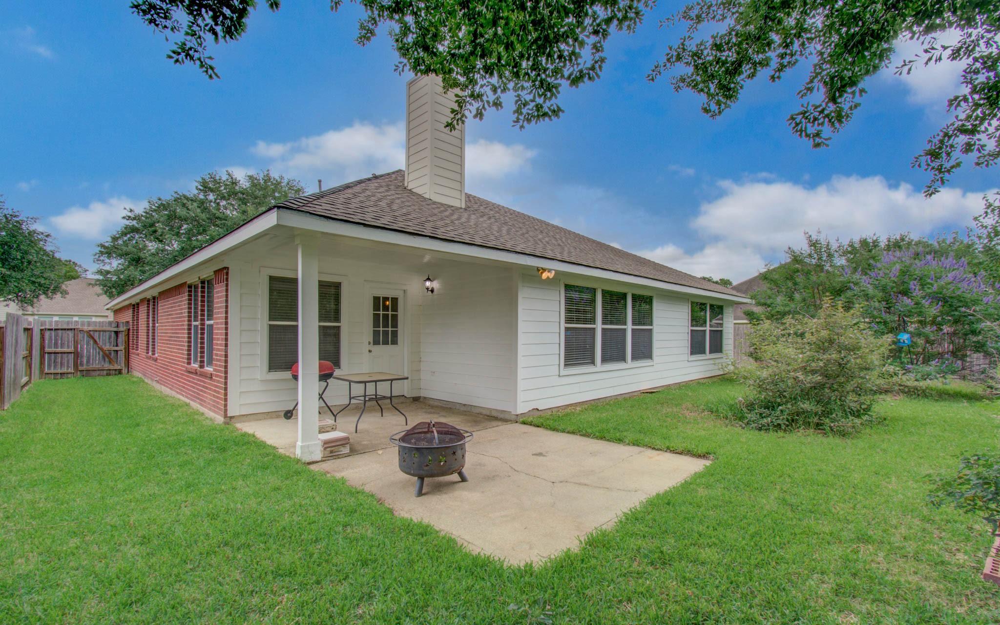 18223 Heathridge Lane Property Photo 43