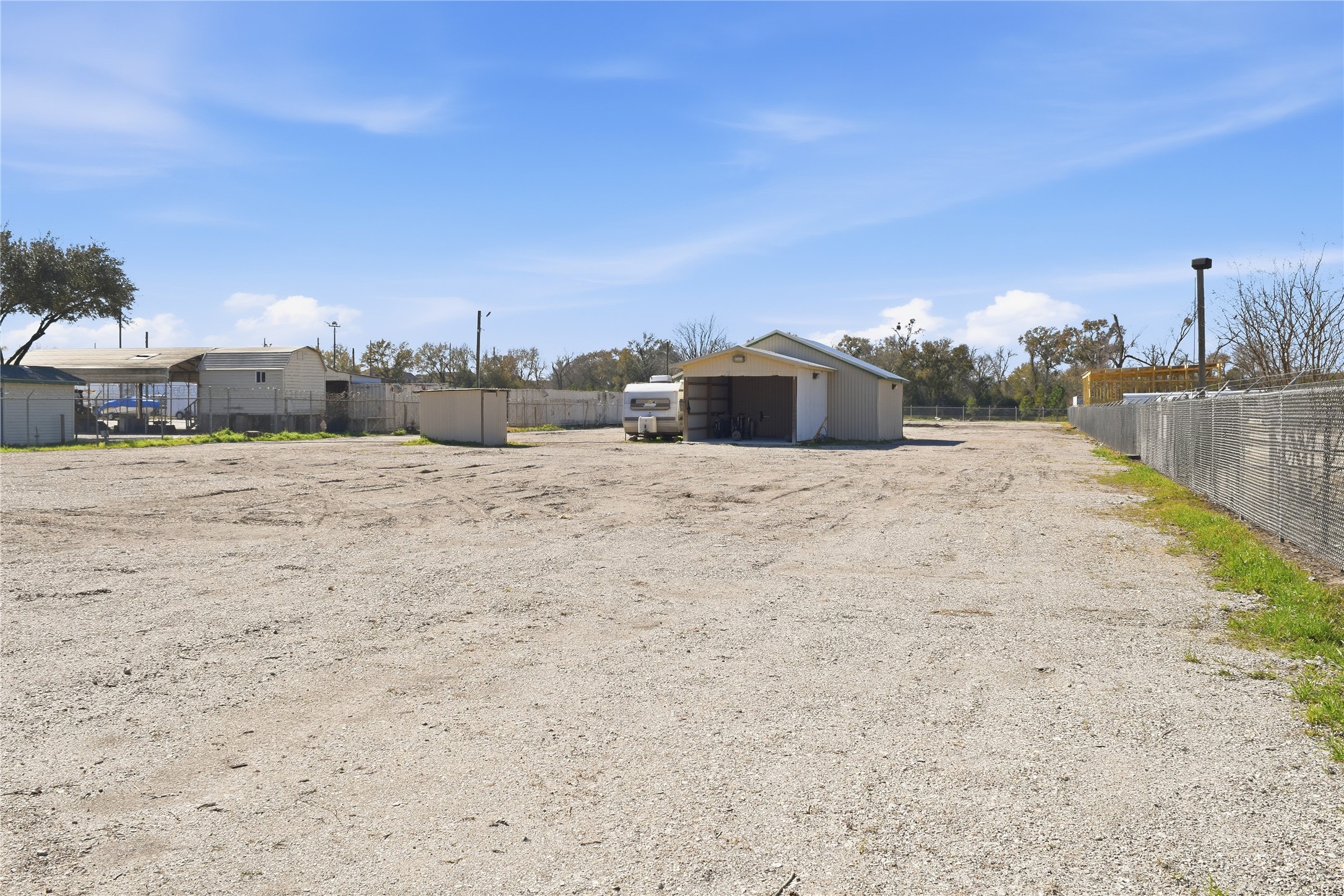 12123 West Dr Property Photo 1