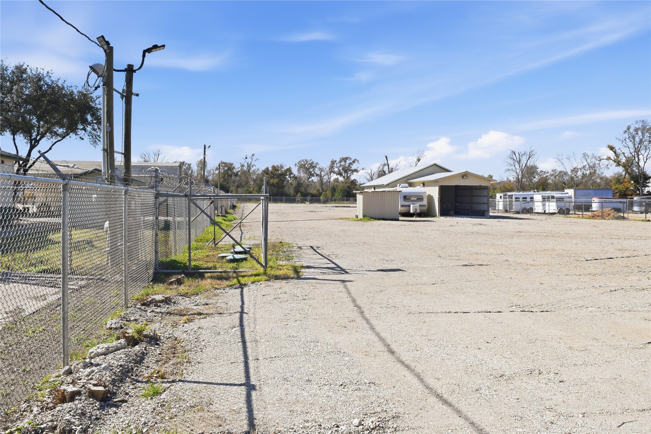 12123 West Dr Property Photo 19