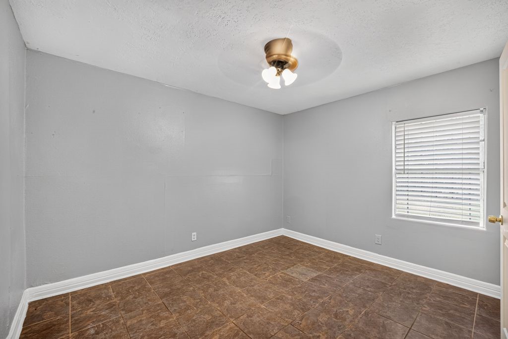 7319 Mountbatten Road Property Photo 7