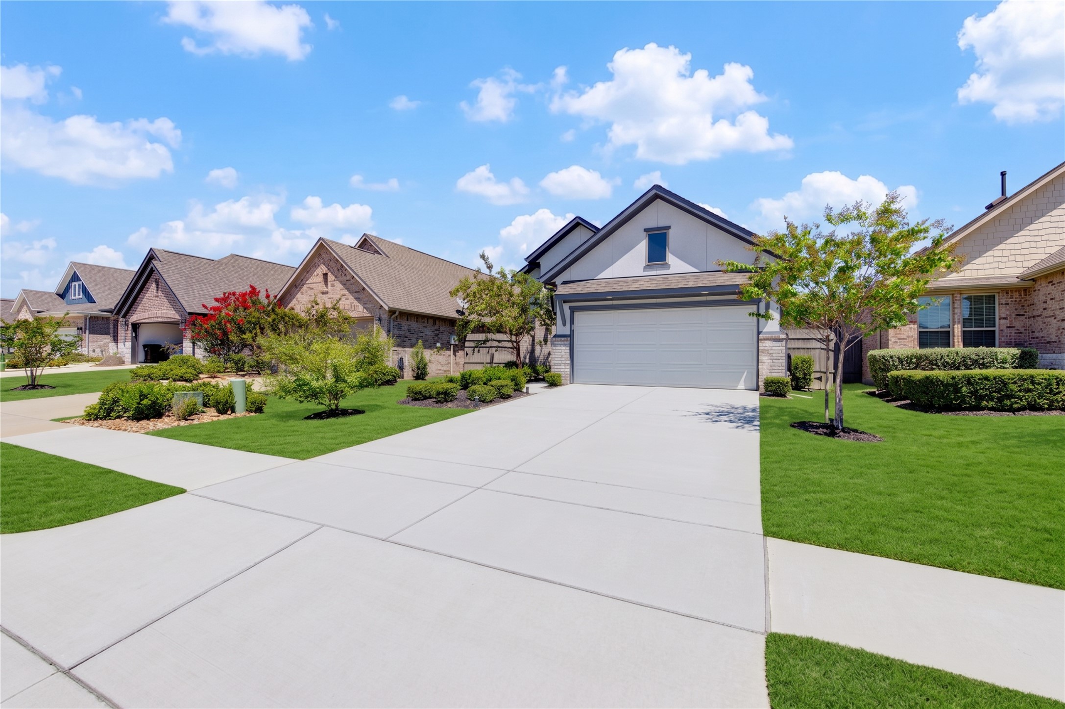 17333 Merlot Skies Street Property Photo 6