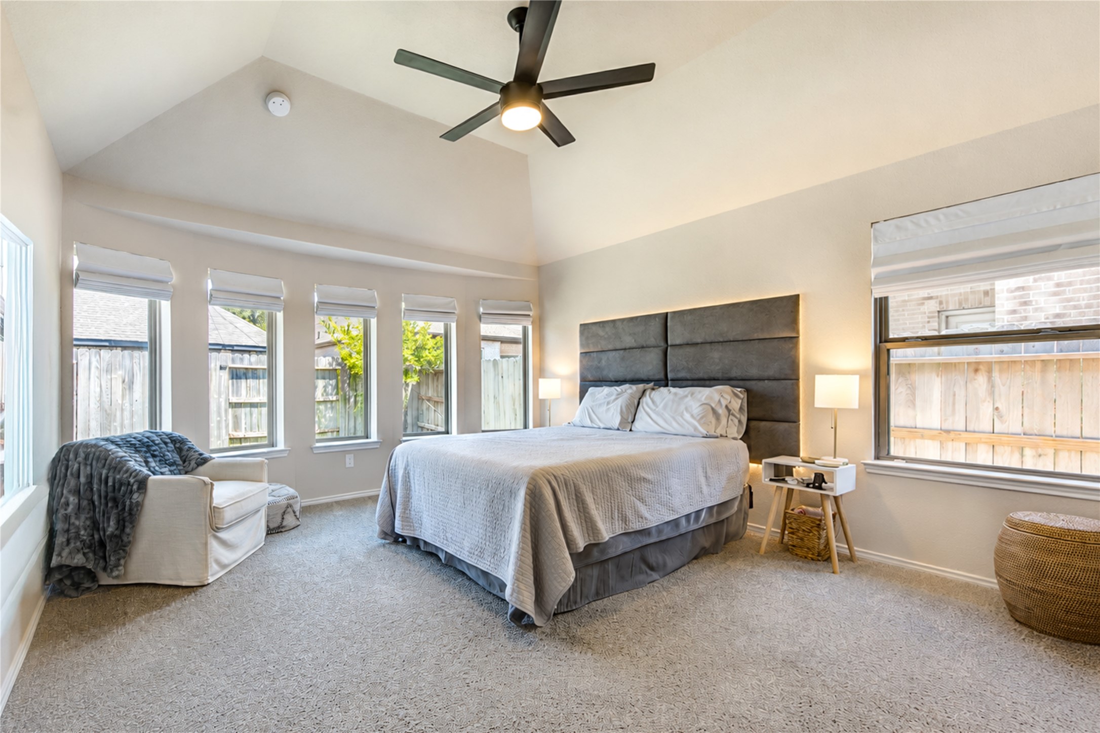 17333 Merlot Skies Street Property Photo 20