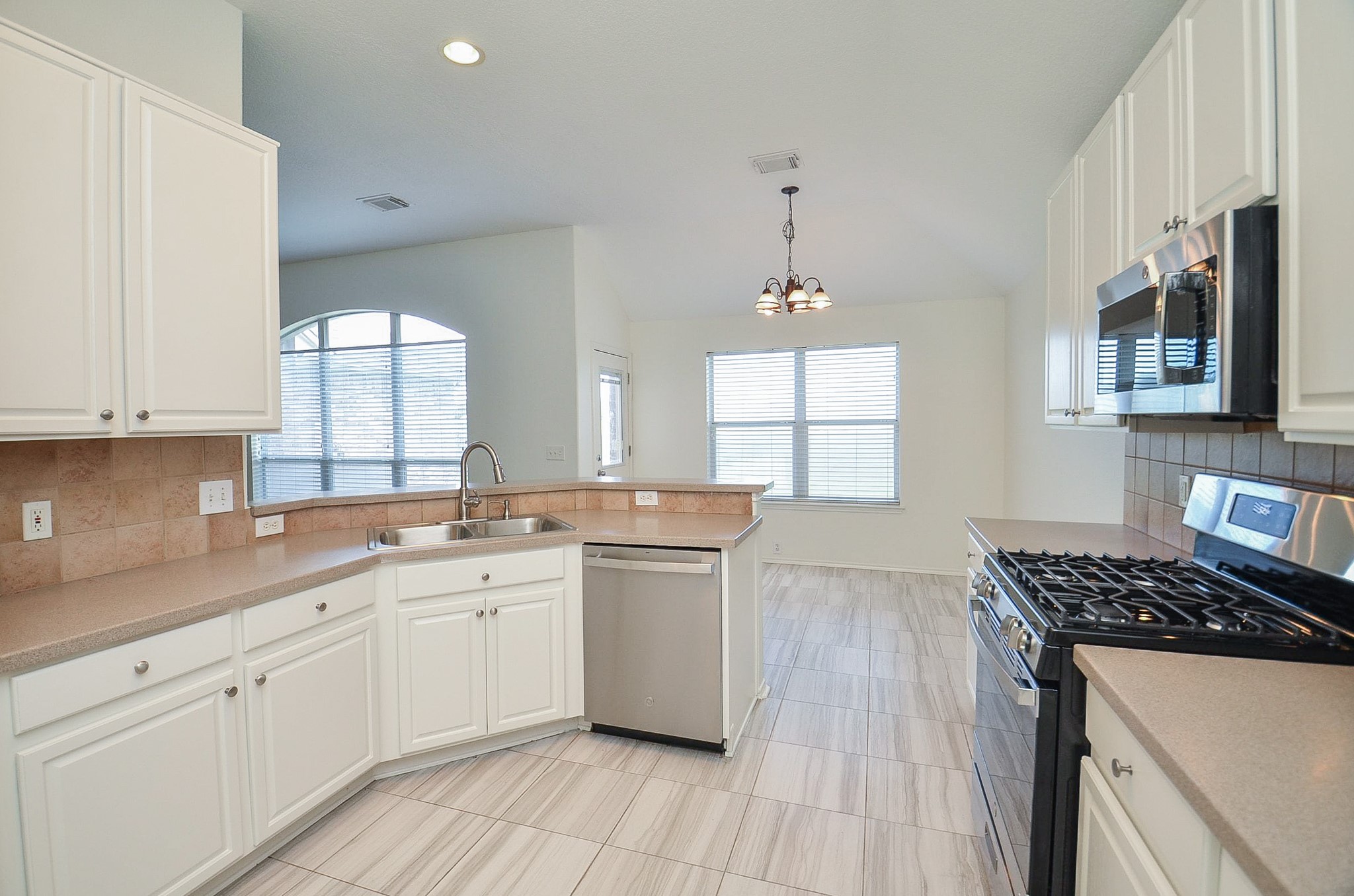 10518 Badger Canyon Drive Property Photo 10