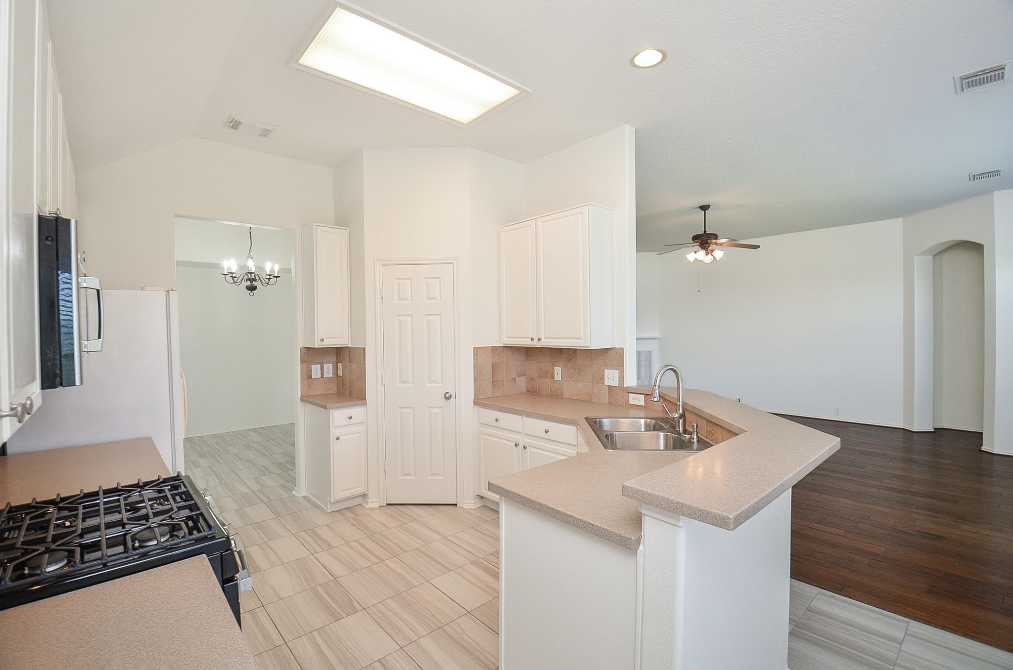 10518 Badger Canyon Drive Property Photo 12