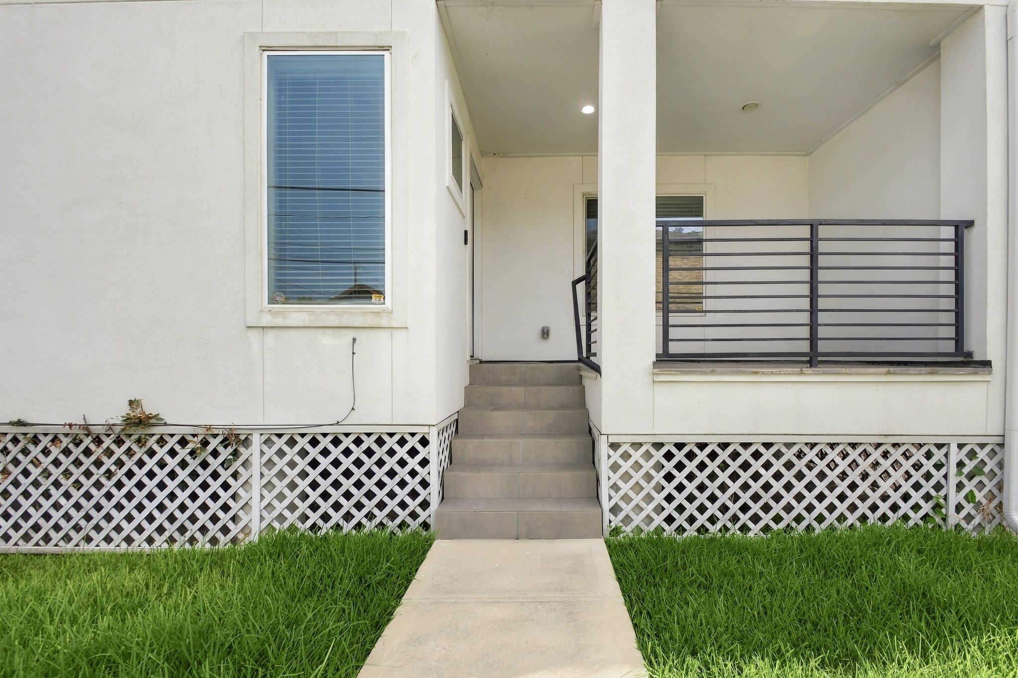 2217 Sherwin Street Property Photo 6