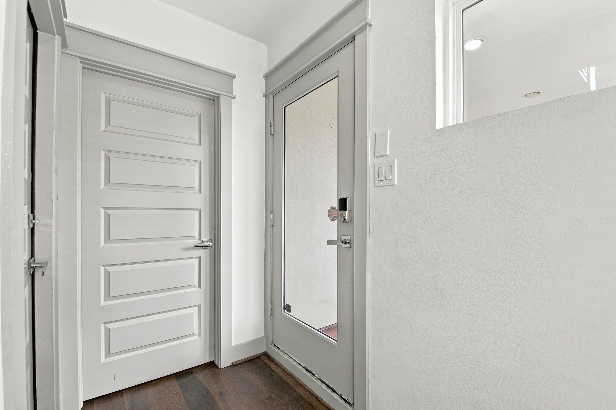 2217 Sherwin Street Property Photo 9