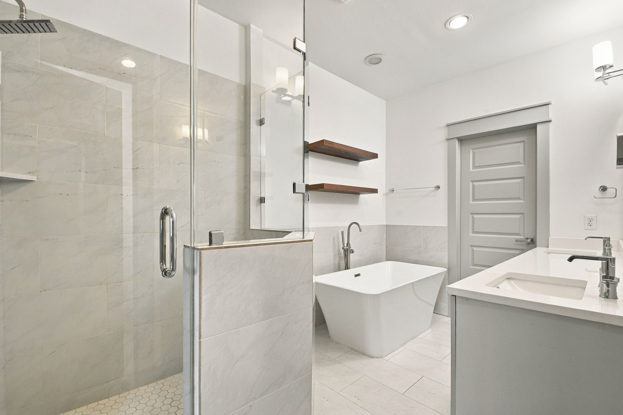 2217 Sherwin Street Property Photo 33