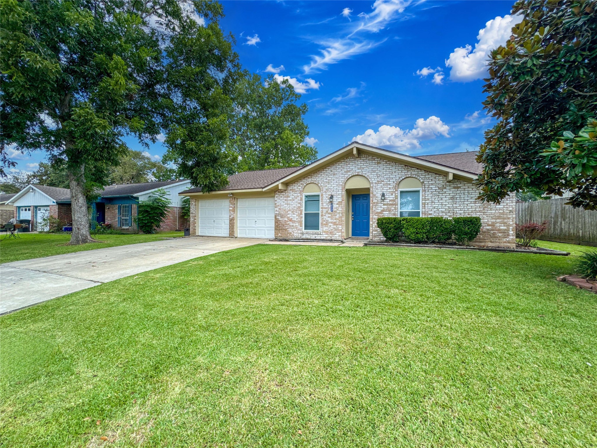 217 Mary Ann Drive Property Photo 2