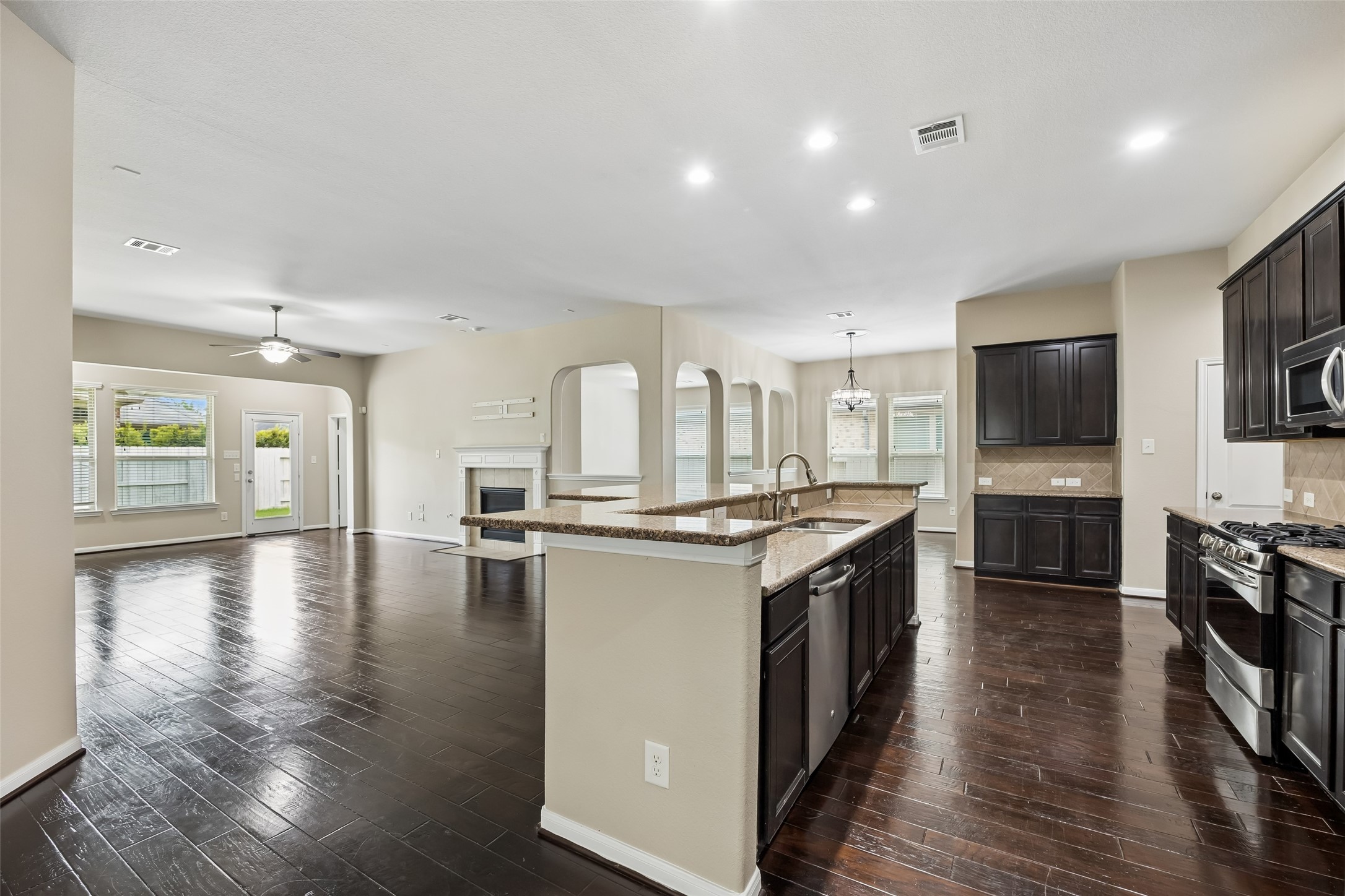 25201 Quiet Ledge Property Photo 7