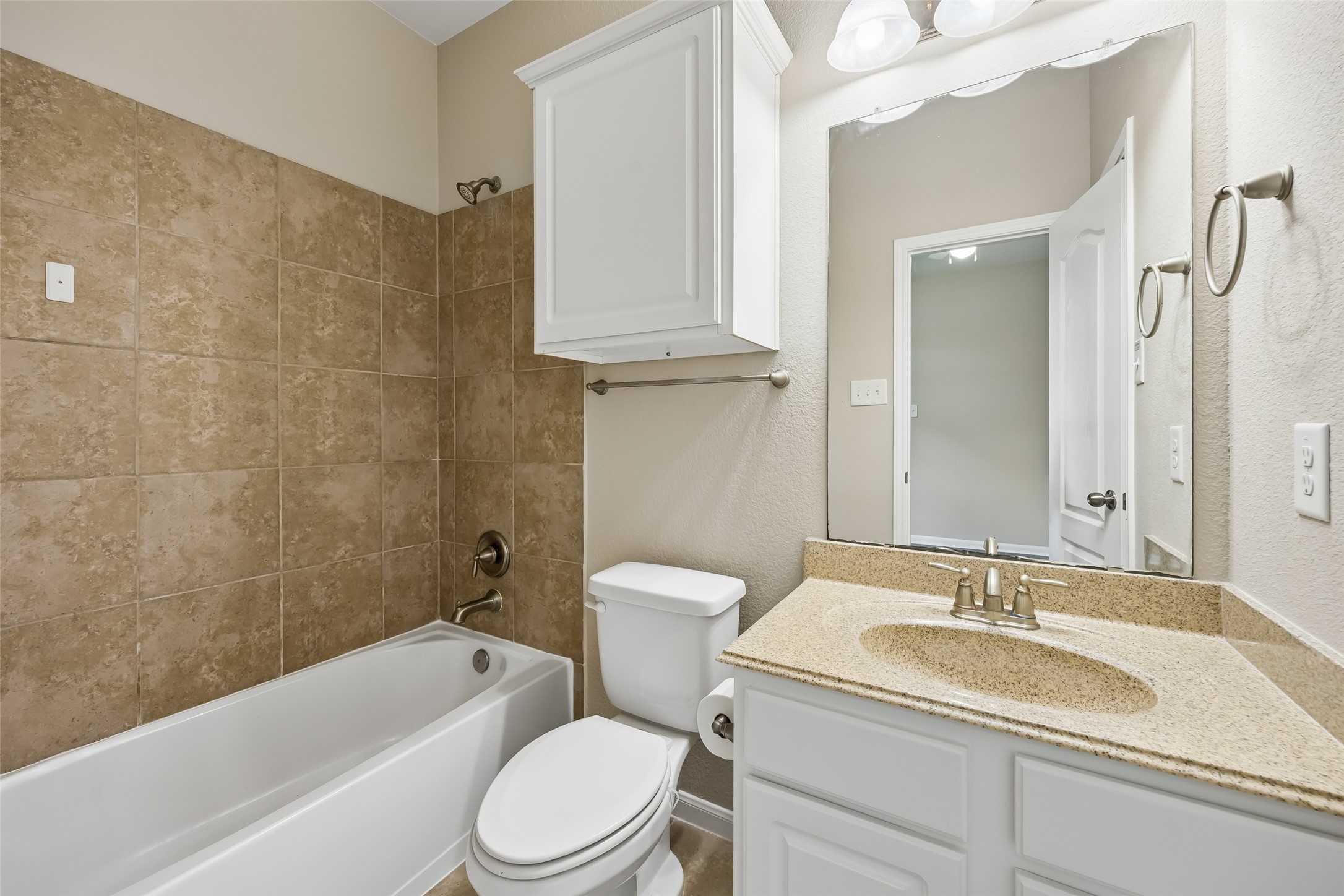 25201 Quiet Ledge Property Photo 22