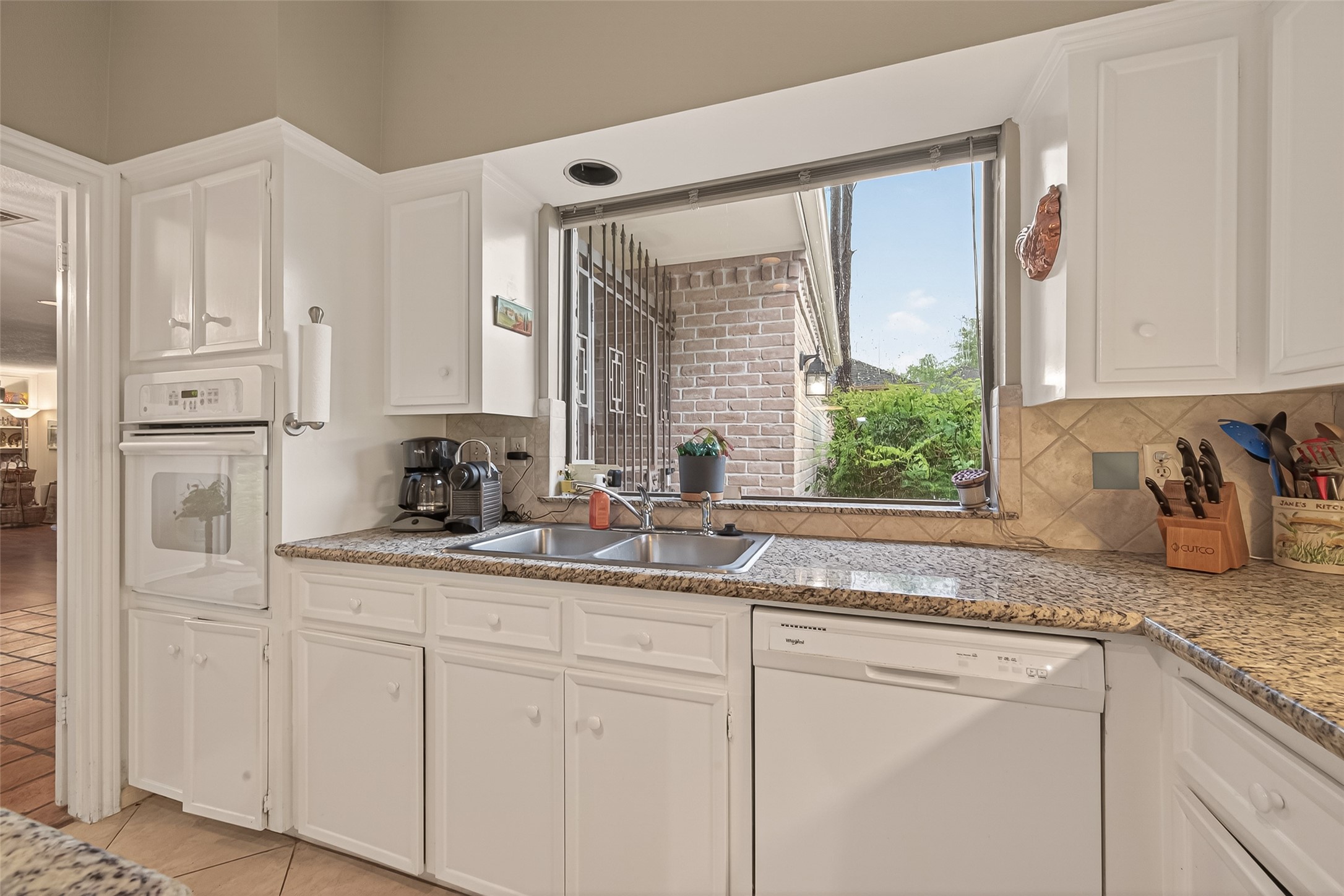 11614 Cedar Creek Drive Property Photo 13
