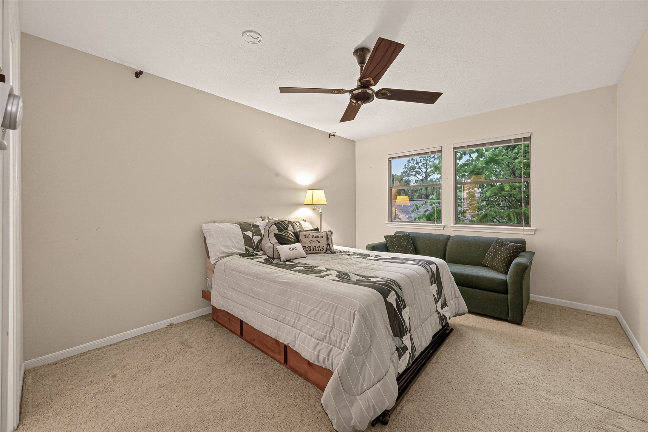 11614 Cedar Creek Drive Property Photo 16