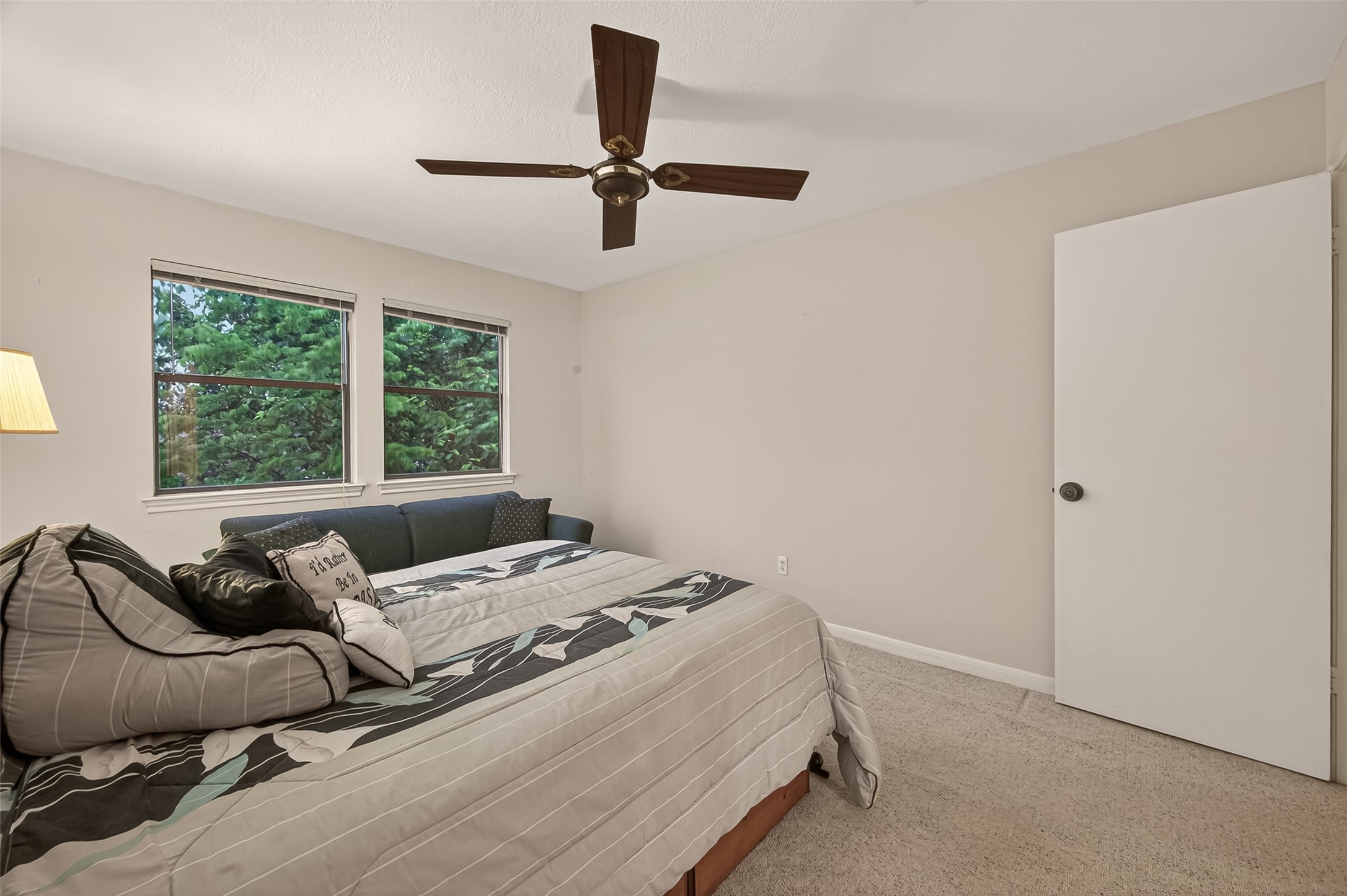 11614 Cedar Creek Drive Property Photo 18