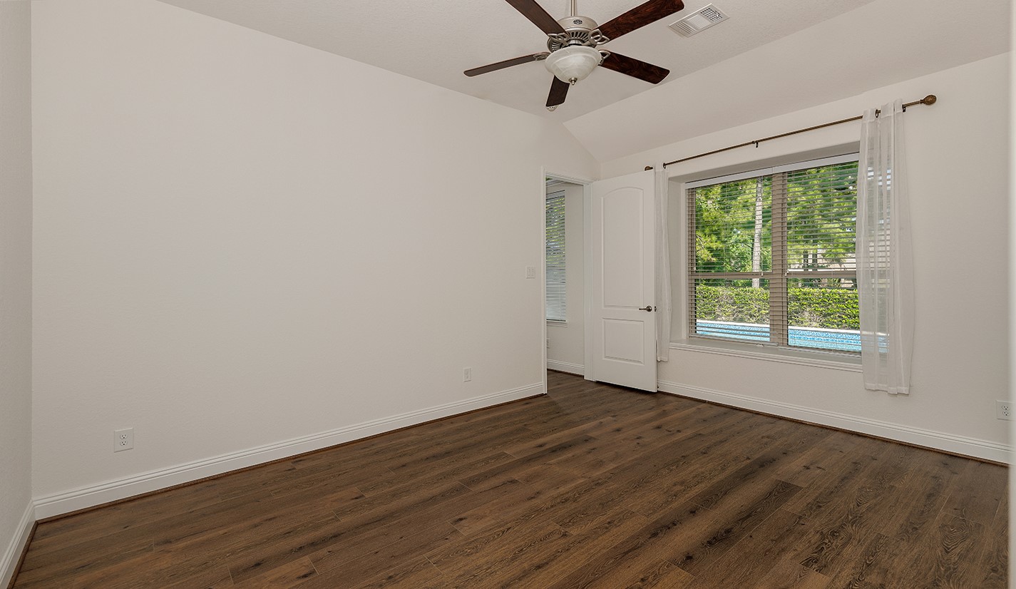 46 Caprice Bend Place Property Photo 22