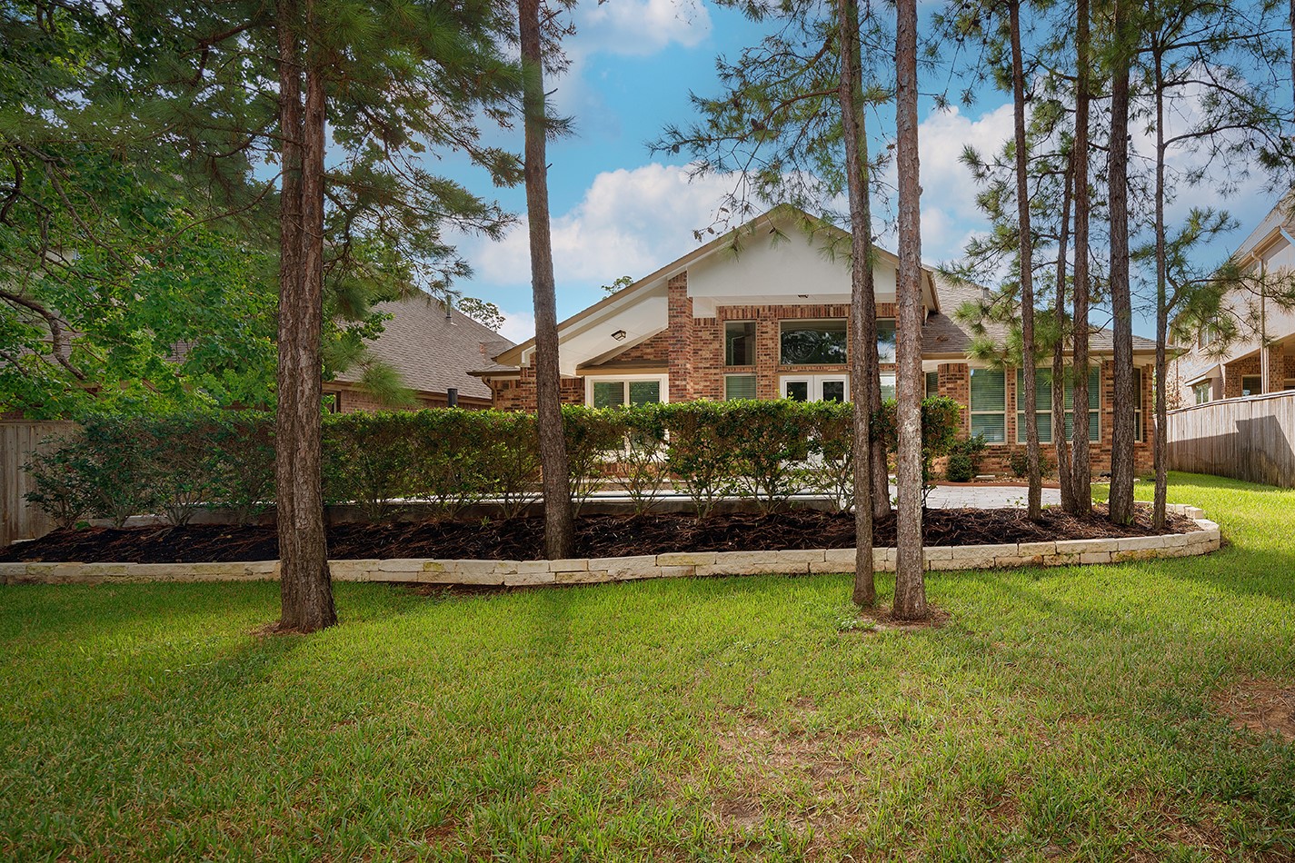 46 Caprice Bend Place Property Photo 29