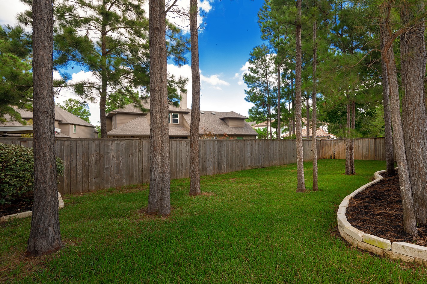 46 Caprice Bend Place Property Photo 33
