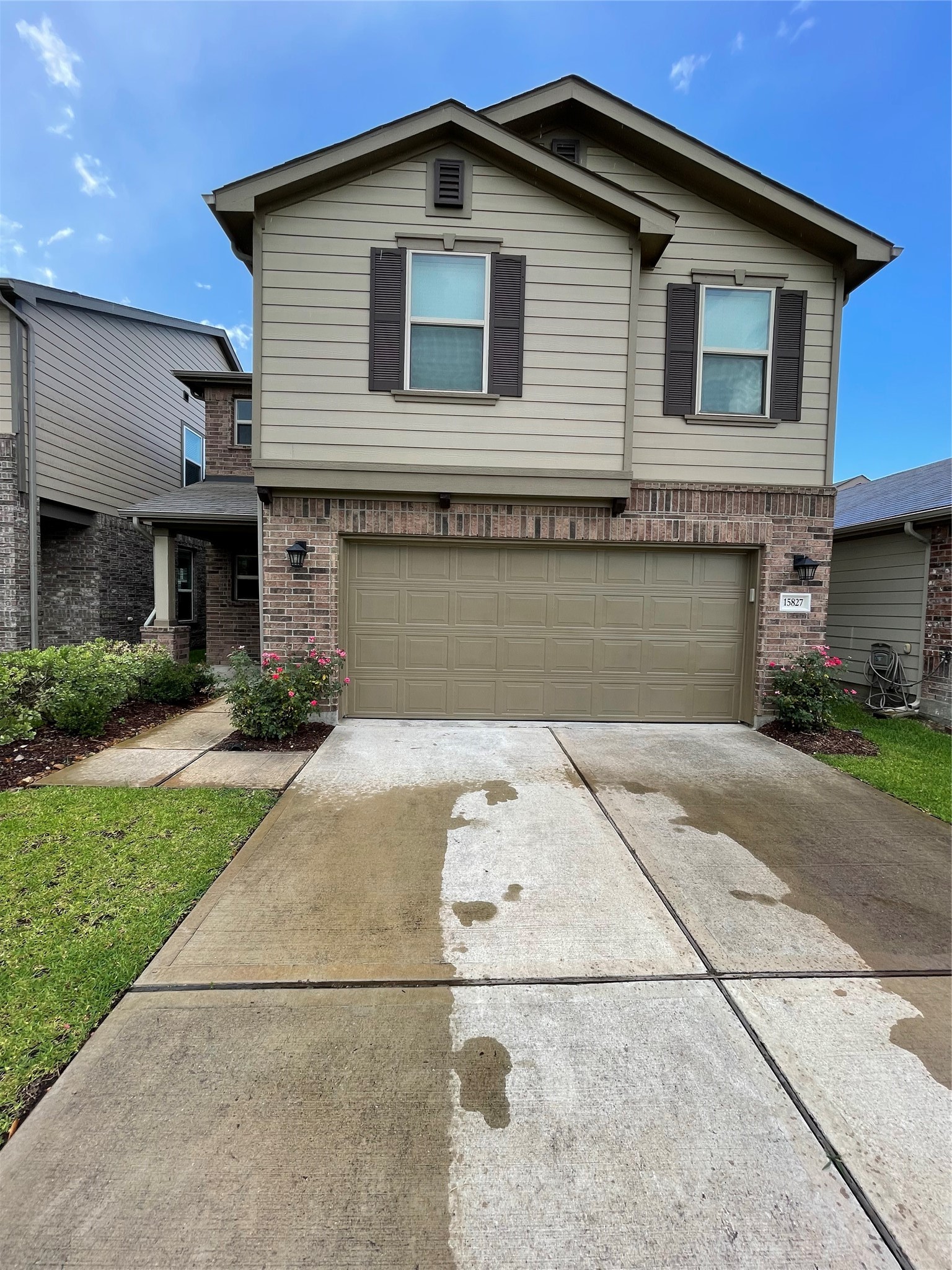 15827 Copper Oak Lane Property Photo 3