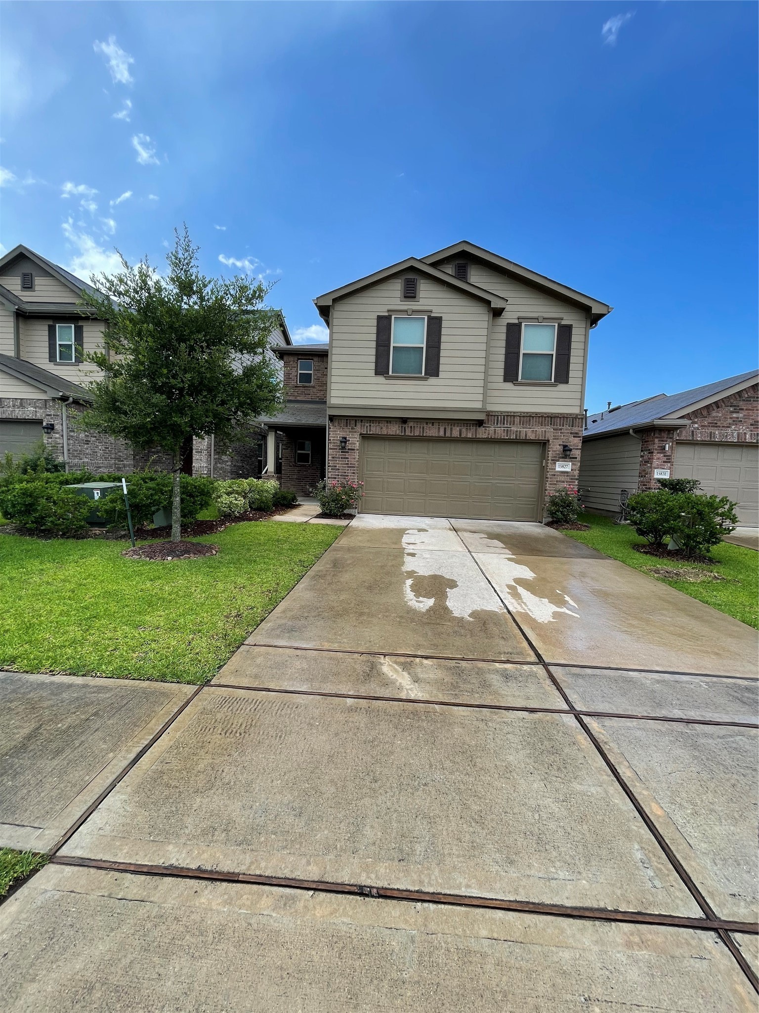 15827 Copper Oak Lane Property Photo 6
