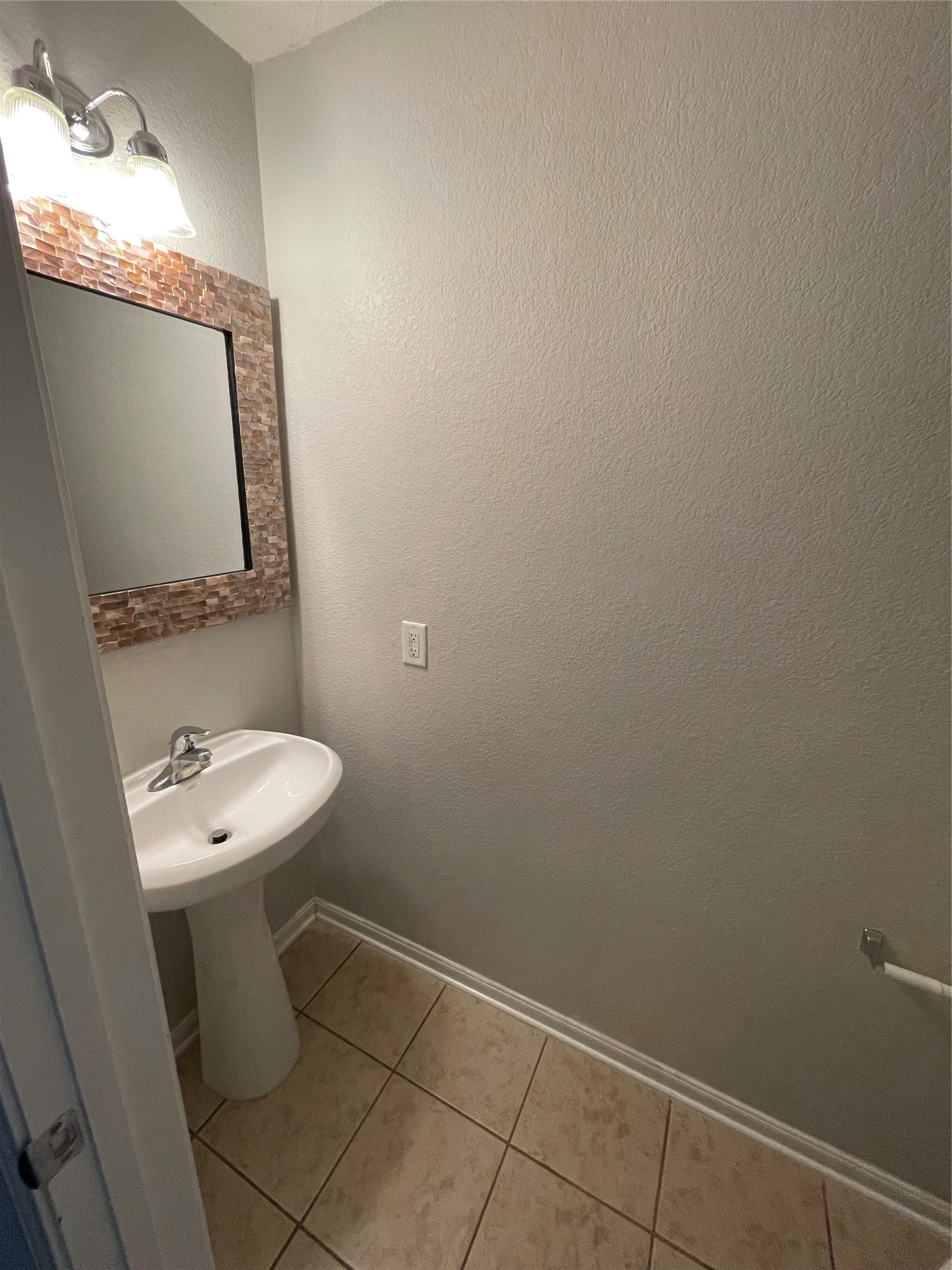 15827 Copper Oak Lane Property Photo 21