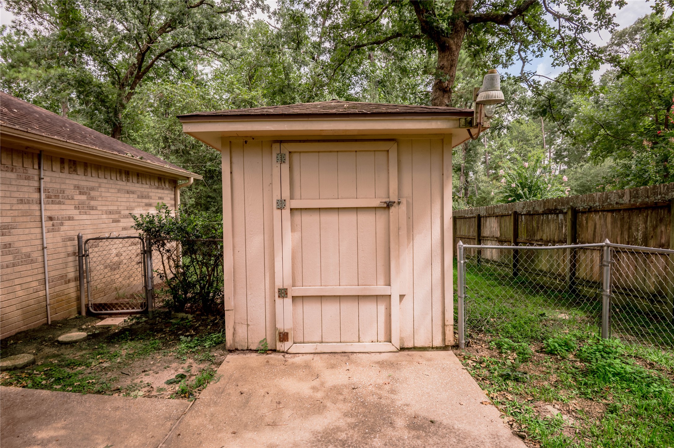 2232 Azalea Circle Circle Property Photo 28