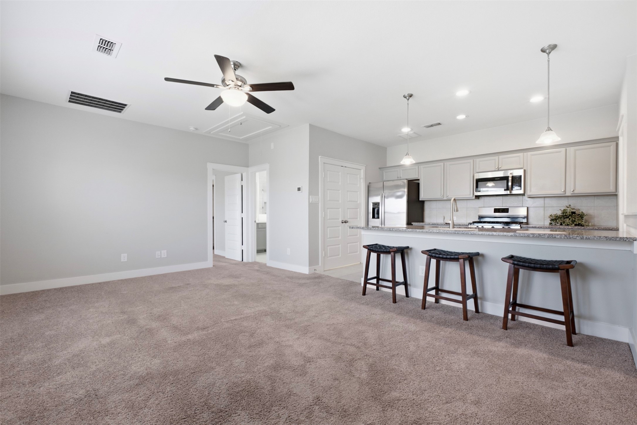 16807 Seminole Ridge Drive Property Photo 29
