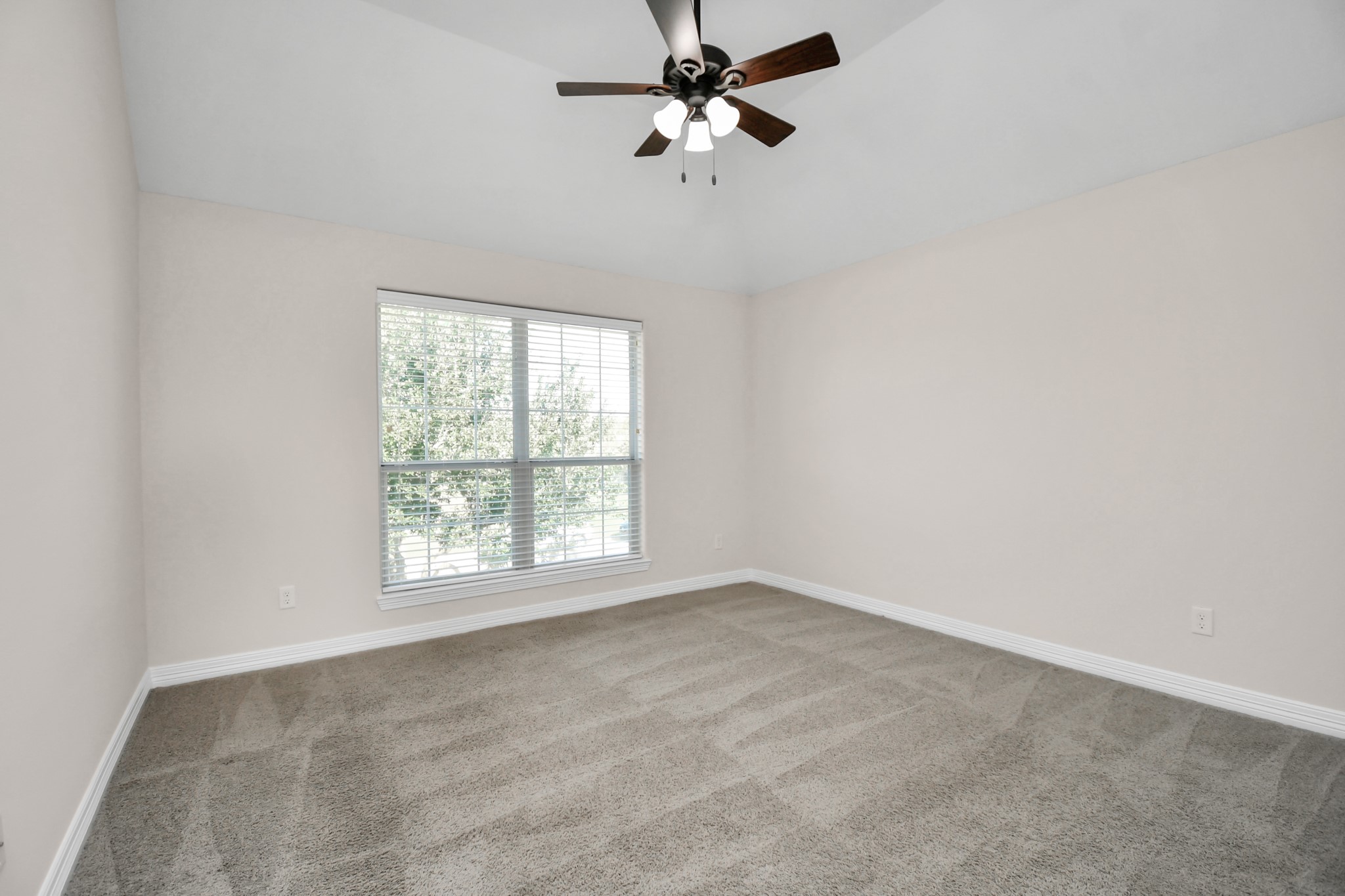 6313 Deer Meadow Lane Property Photo 27